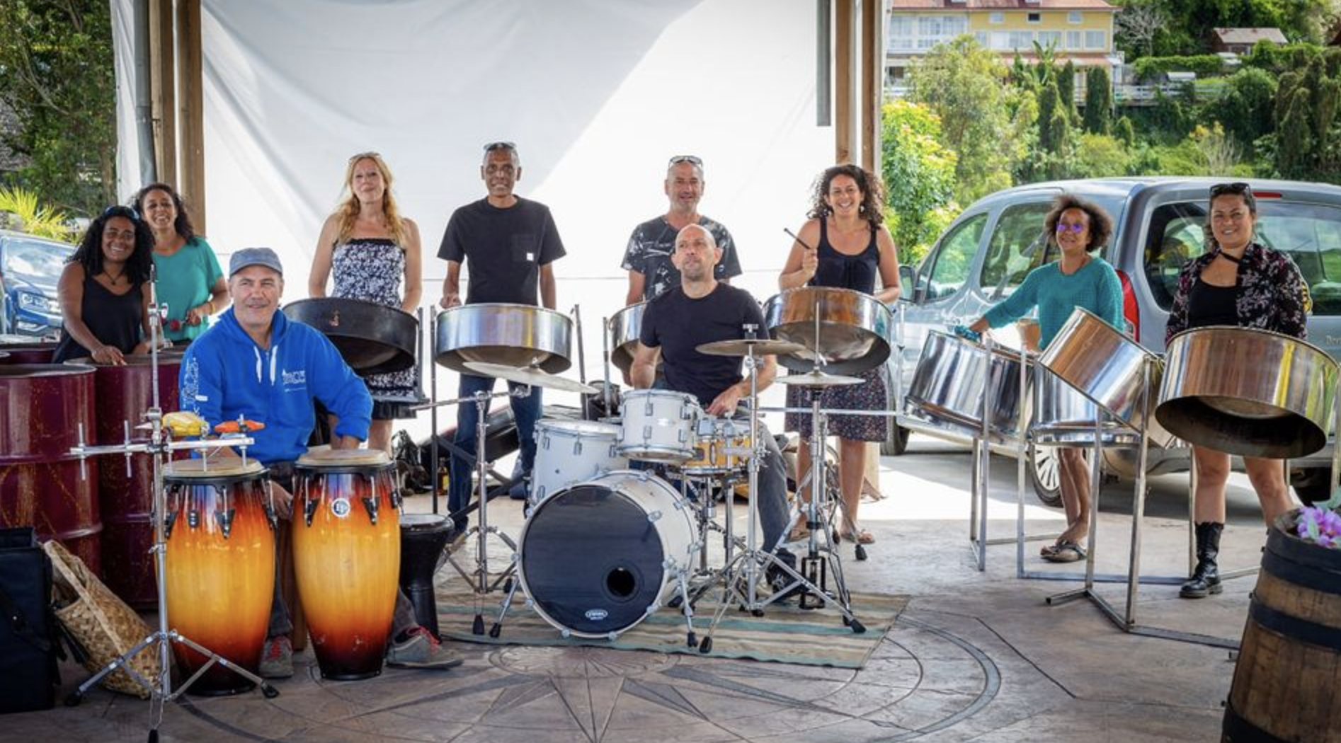 PERCUSSIONS / MOKE'N'TOLE & SES INVITÉS