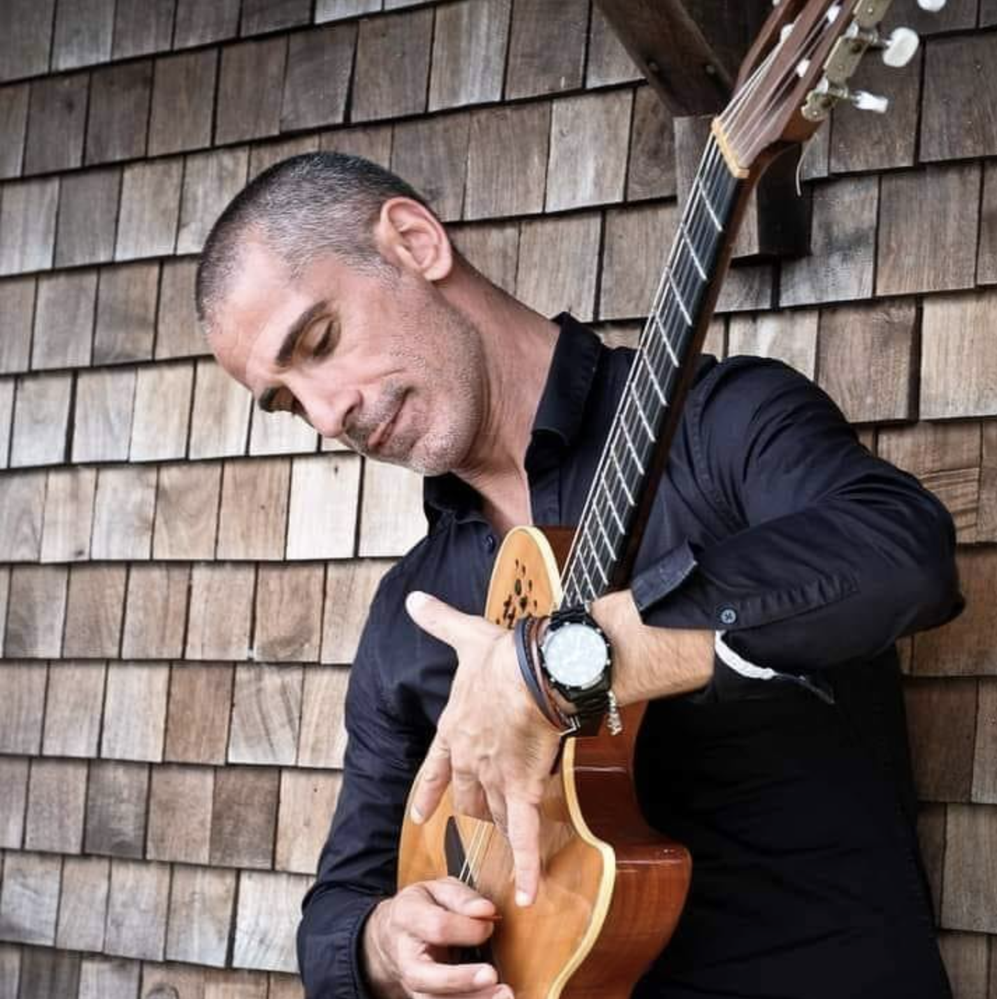 GUITARE ÉCLECTIQUE / DAVID DORÉ