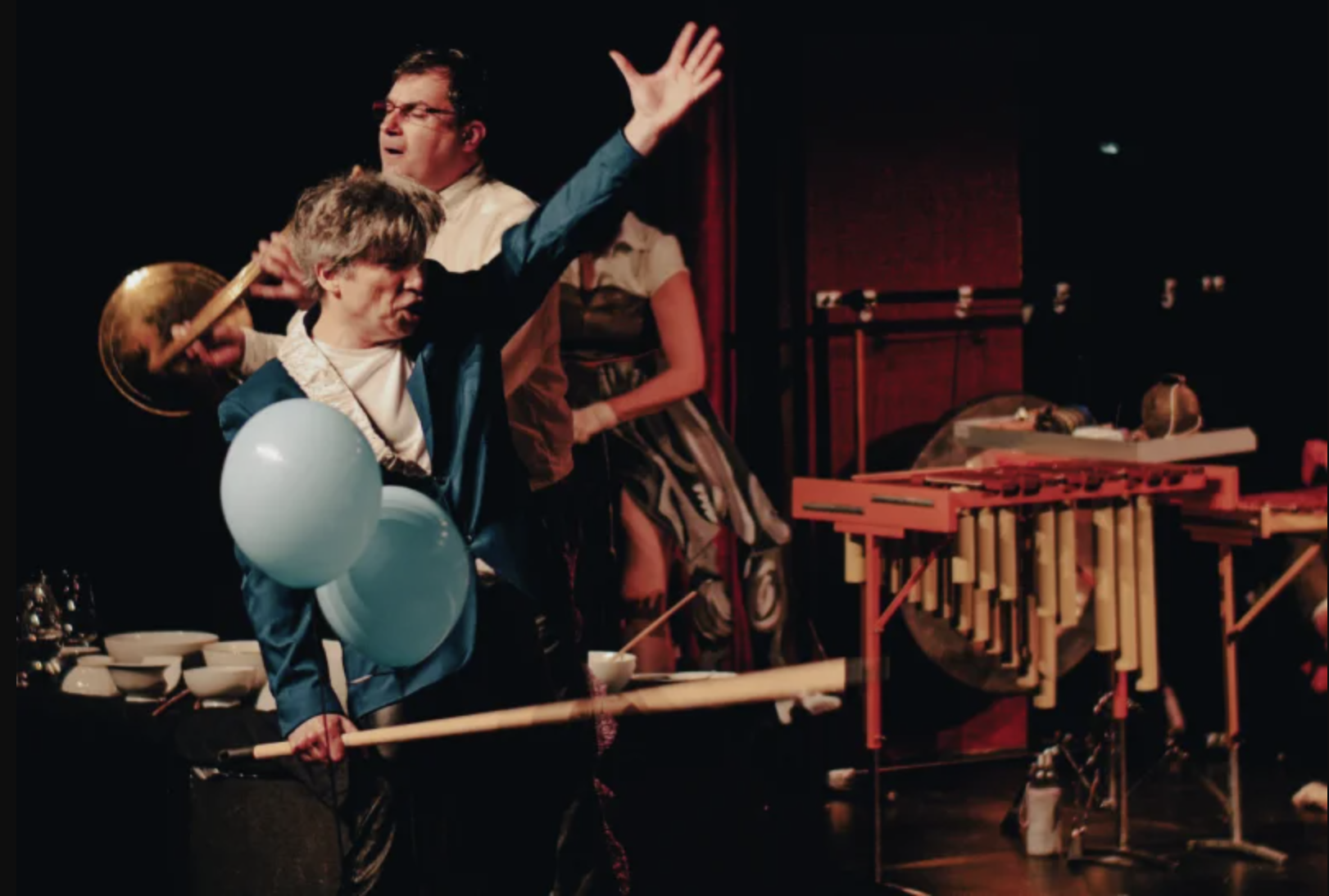 DANSE EN L'R + COLLECTIF MONDO + RÉSONANCE CONTEMPORAINE / LA FABRIQUE DE L'OISEAU (12-18-23€)