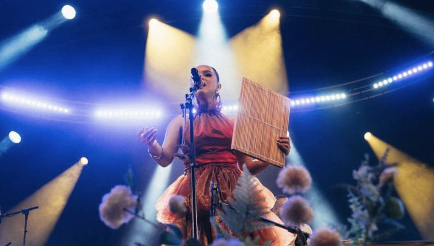 MALOYA / EMMA NONA (GRATUIT EN EXTÉRIEUR)