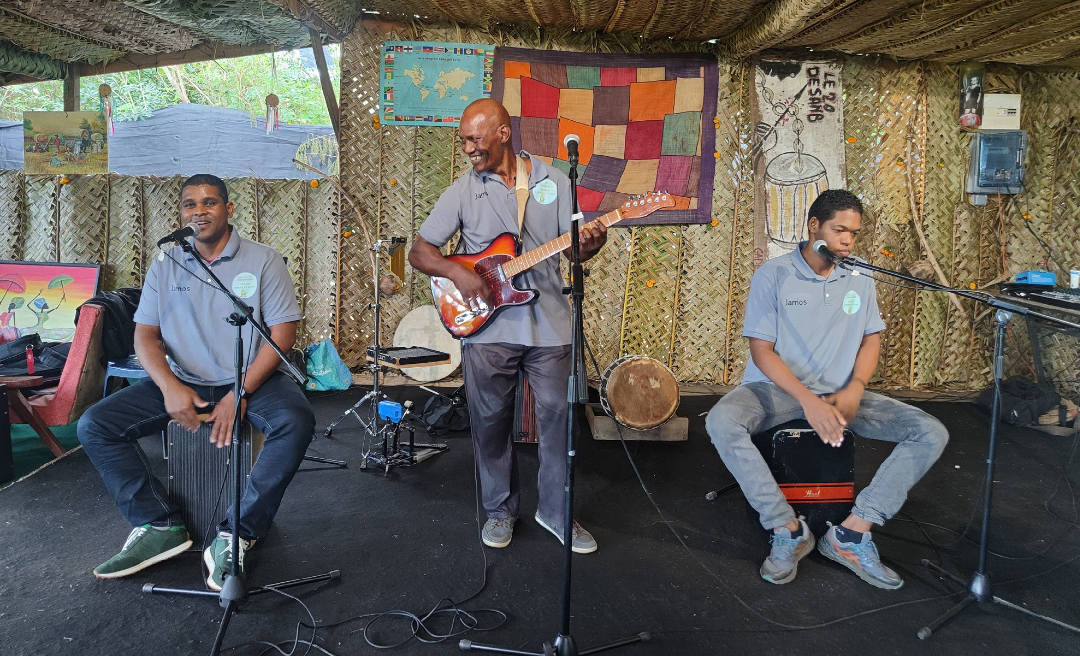 MUSIQUE / JAMOS