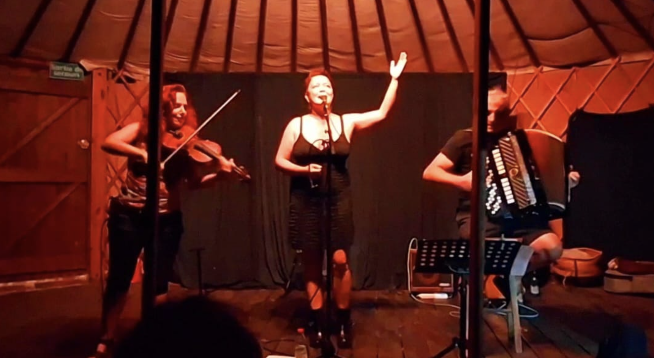 CHANSON FRANÇAISE / DONITA & FRIENDS (GRATUIT)