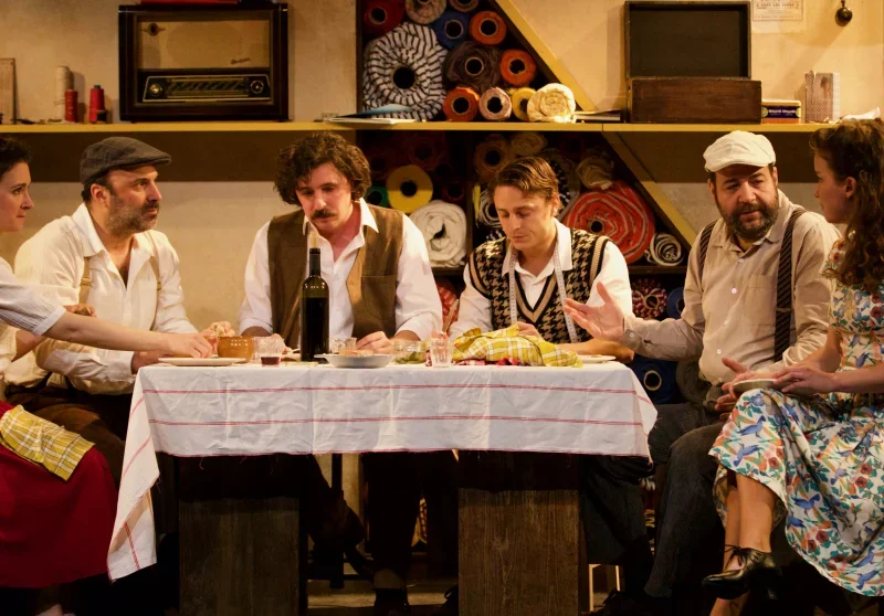 FESTIVAL KOMIDI / LES MARCHANDS D'ÉTOILES (12-18-23€)