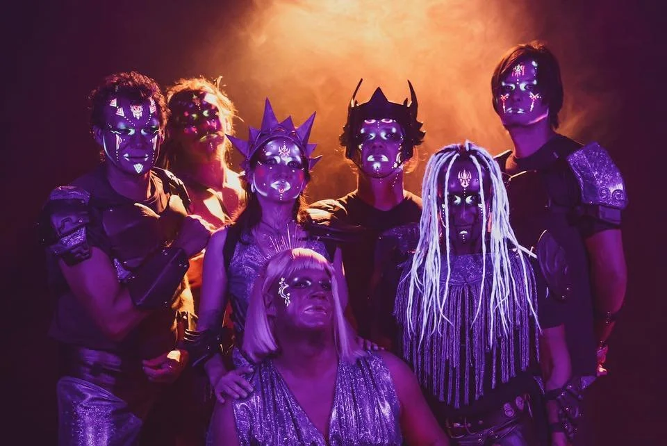 FREAKS CABARET / LADY LA FÉE (GRATUIT)