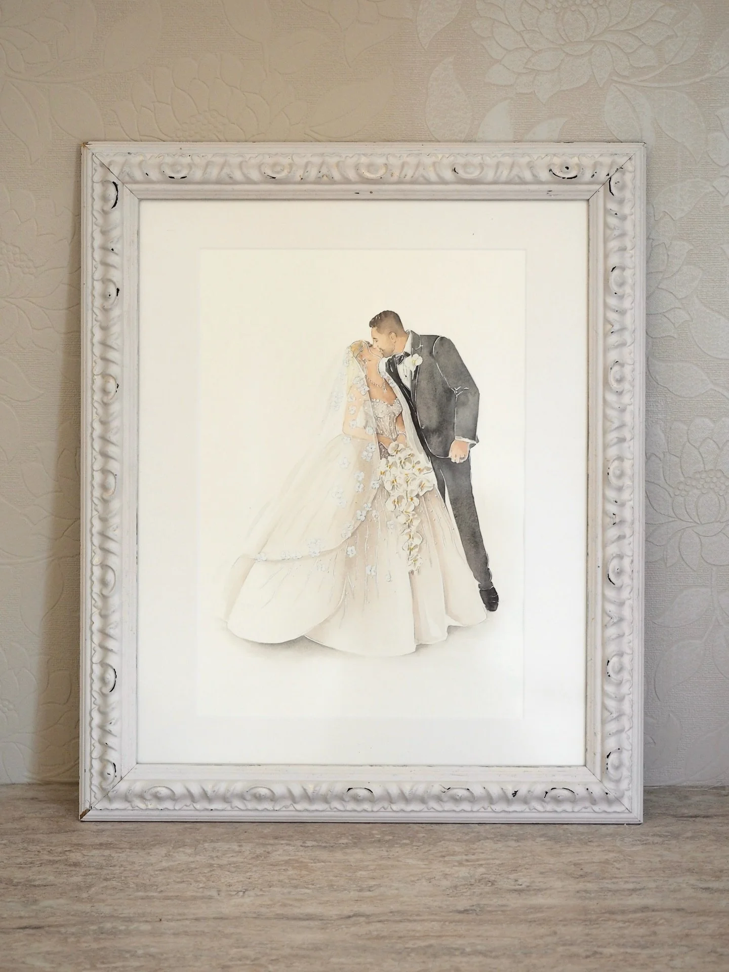 As if she is floating 🤍 

A special wedding gift created for these gorgeous newlyweds 

#weddinggifts #weddinganniversary #newlyweds #coutureweddingdress #weddingart