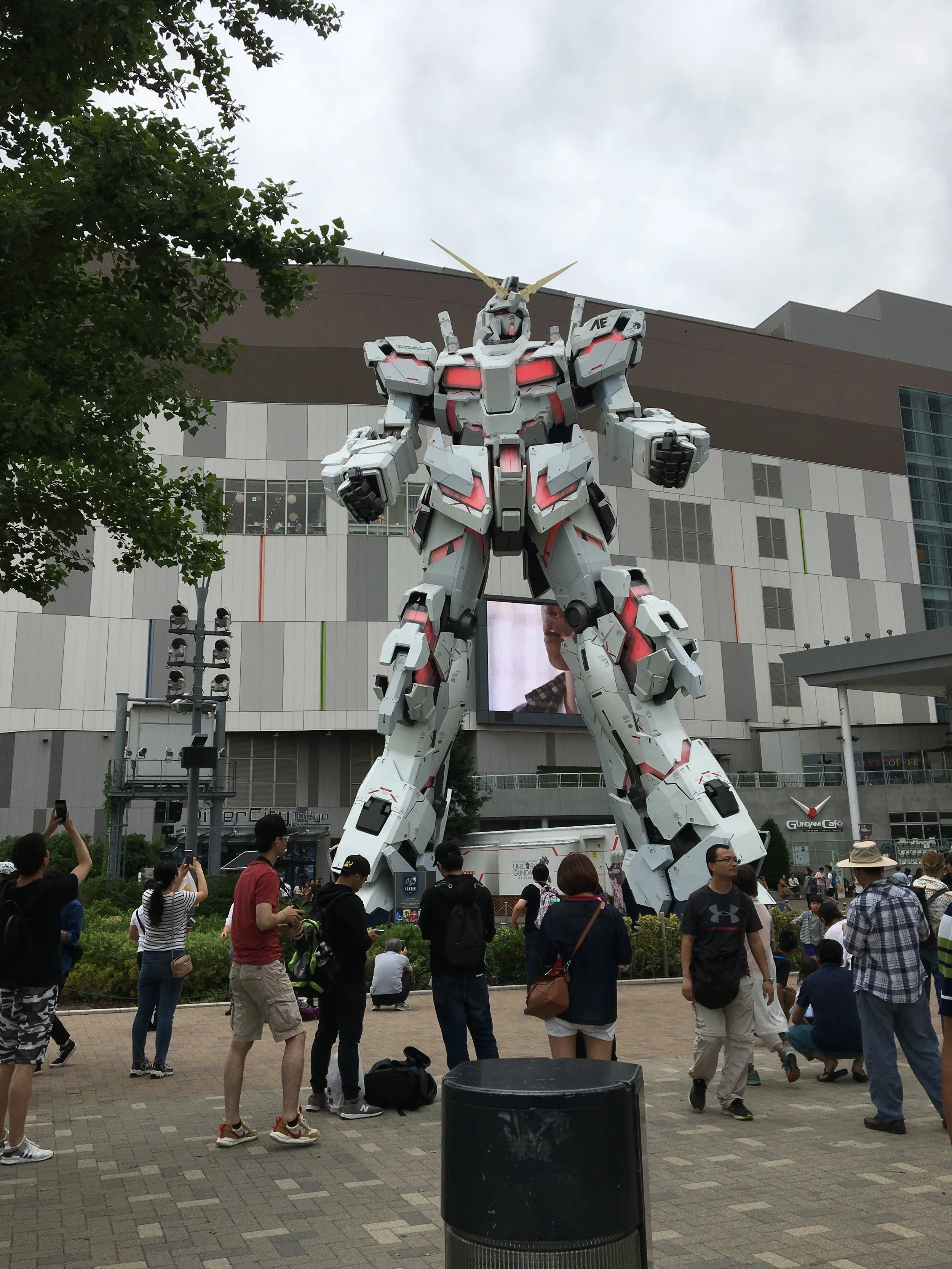 Post 50: Sun. 6/2 - Odaiba