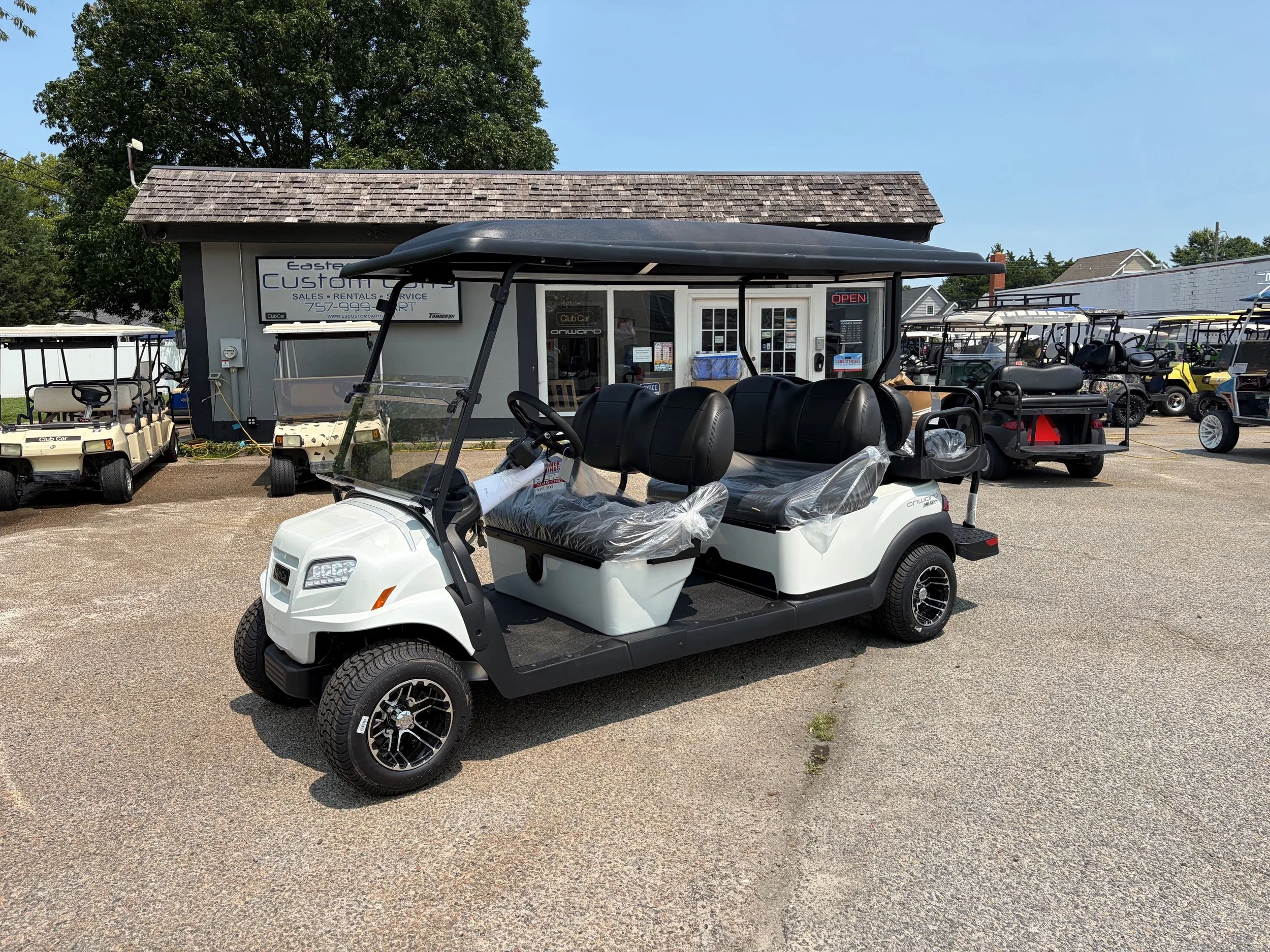 2027 Club Car Onward Lithium Ion 6 passenger non-lifted