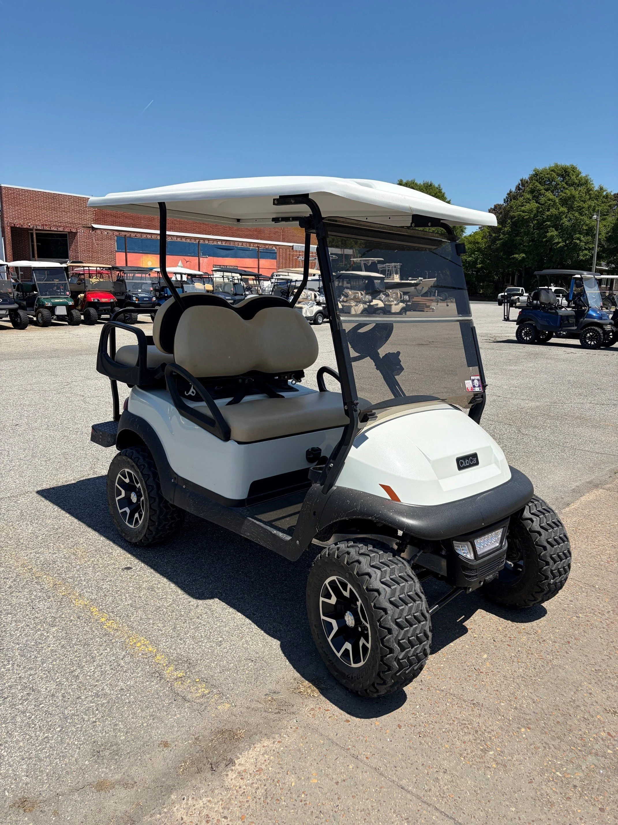 2022 Club Car Villager 4
