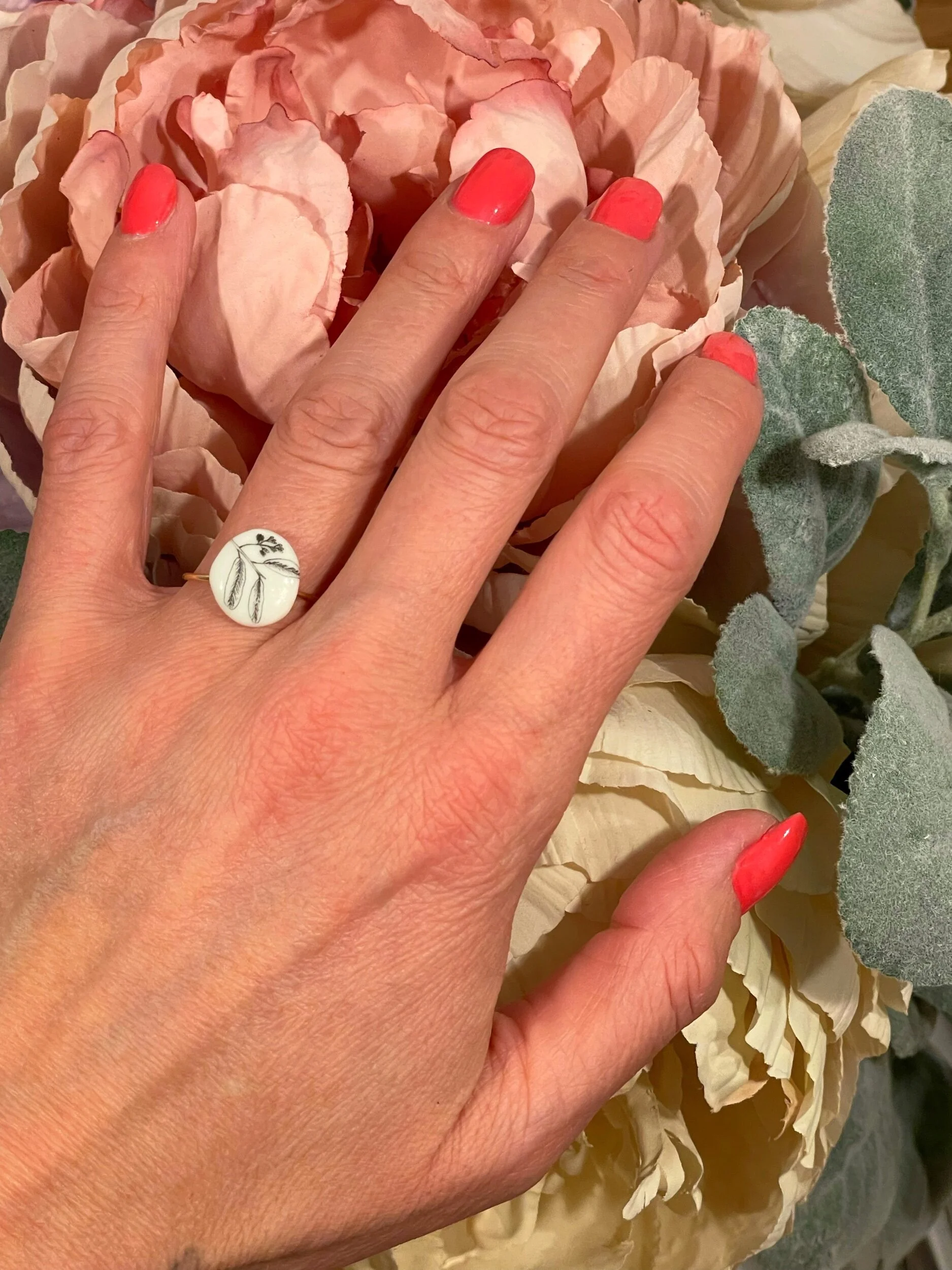 B859538E-1EA7-454E-8D63-87863B7953A3