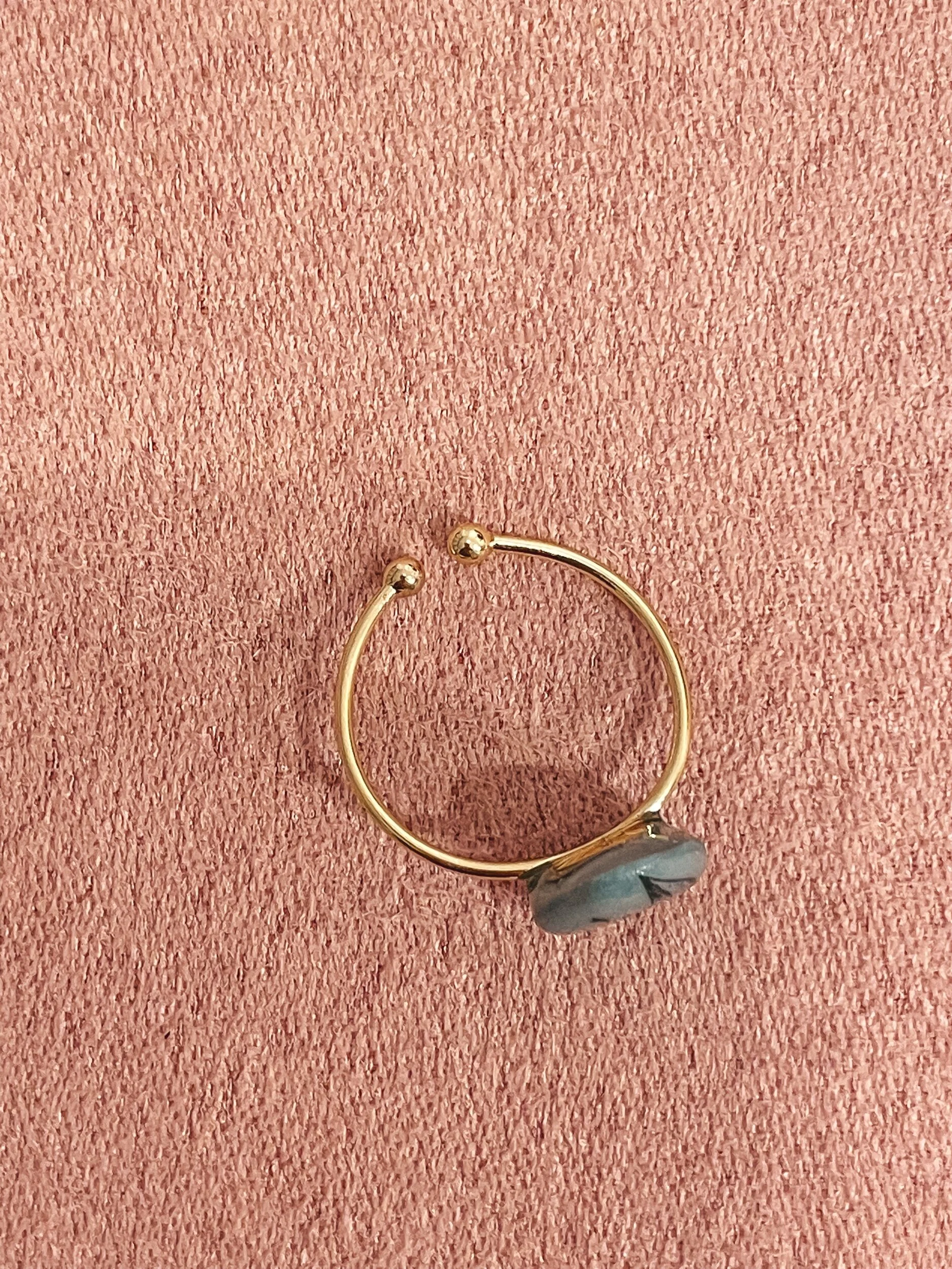 3C8AEB00-6589-449B-A7B1-FB7B8F575CDE