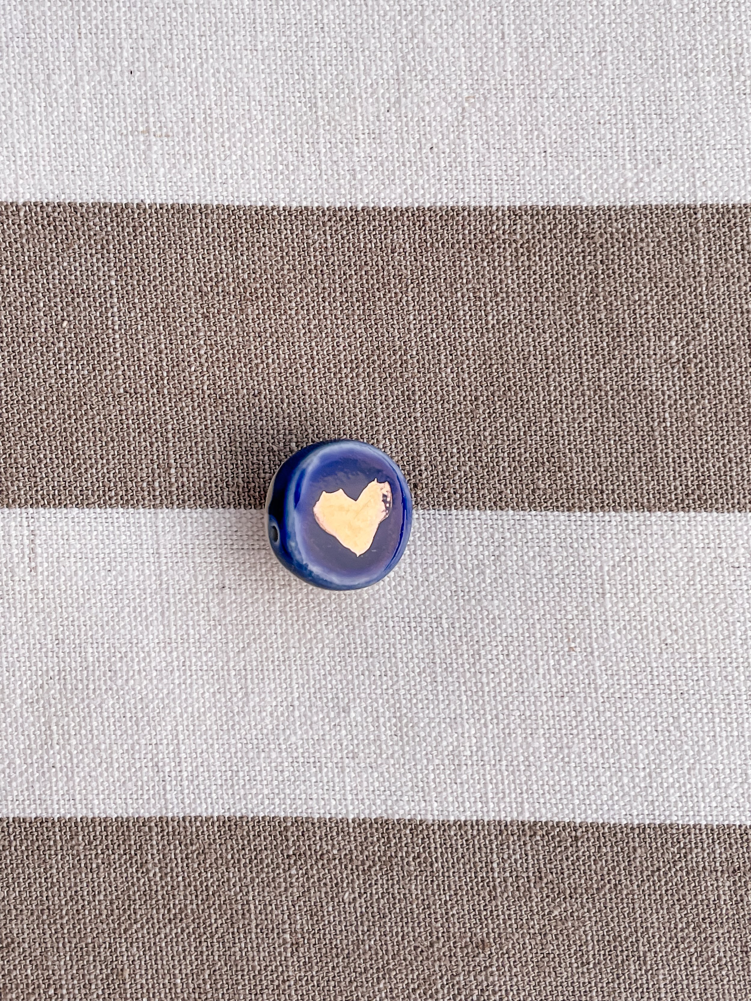 Spilla tonda Cuore dorato