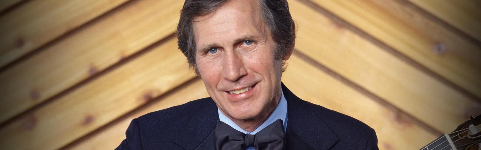 chet-atkins-getty-1600x500.jpg
