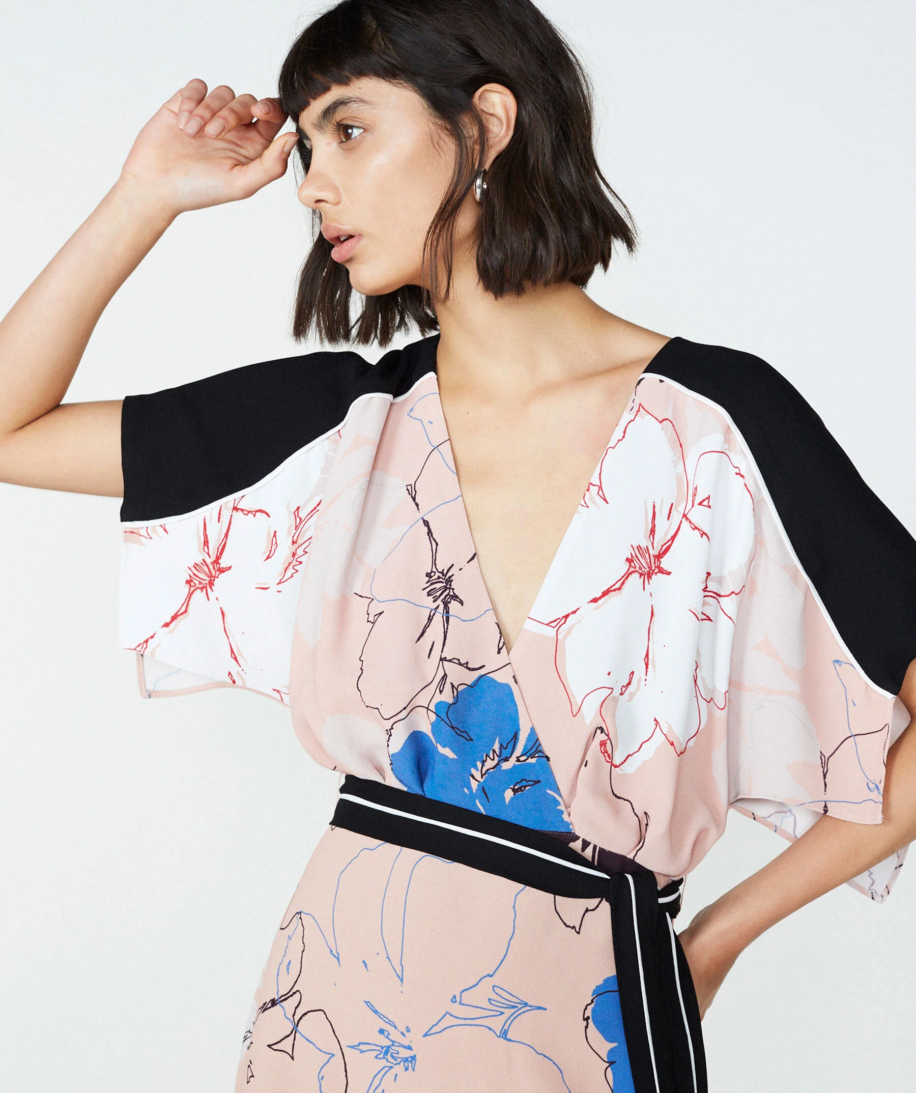 OUTLINE_RESORT_18_LANHILL_DRESS_054.jpg