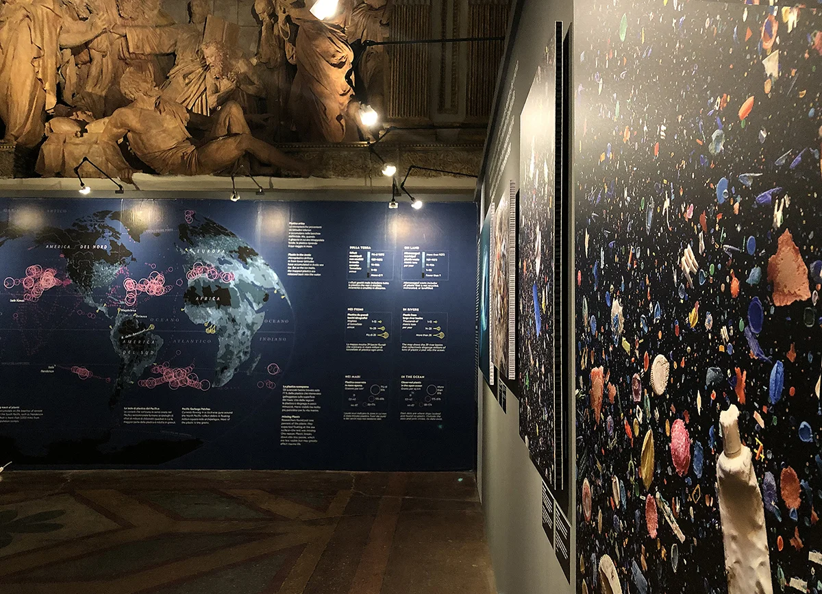‘ALTERED OCEAN’ - The Royal Photographic Society House, Bristol, England 4th April - 23 June 2019 The first solo exhibition to be held at the new RPS House Gallery presents the chronological journey of my work over the past 10 years. A display of marine plastic debris objects intrigue the viewer through the diversity of what has actually be recovered from the sea. Sketchbooks that detail initial ideas and concepts behind two images, are displayed in-between the final large-scale prints, that are presented on opposing walls. A short film showing the process and recovery of objects for the series, Hong Kong Soup:1826, also accompanies this unique presentation.