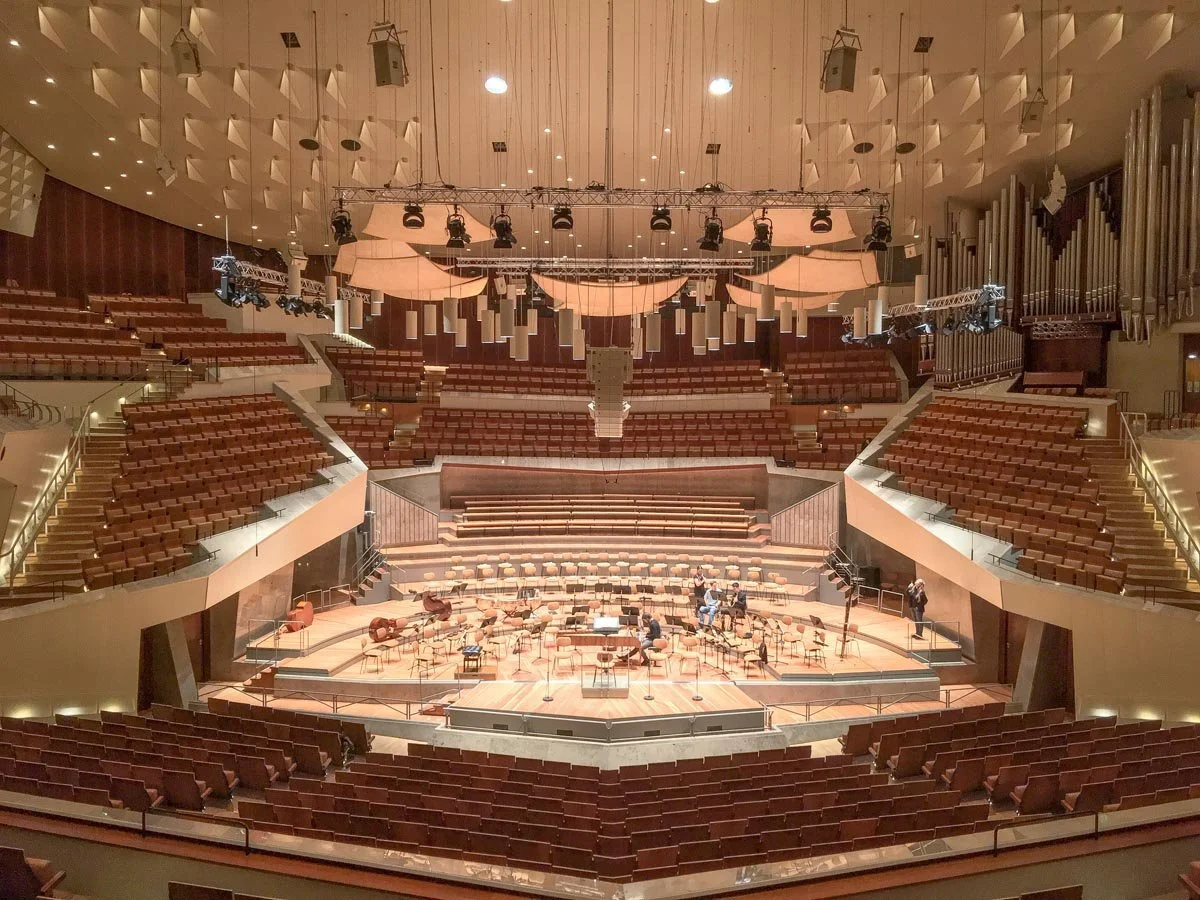 T. Currentzis | Utopia Orchestra, Berlin