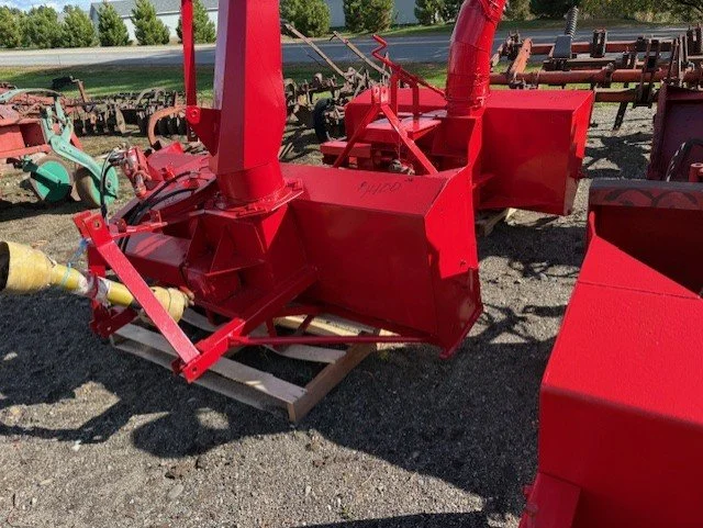 Snow Equipment — Moe's Equipment