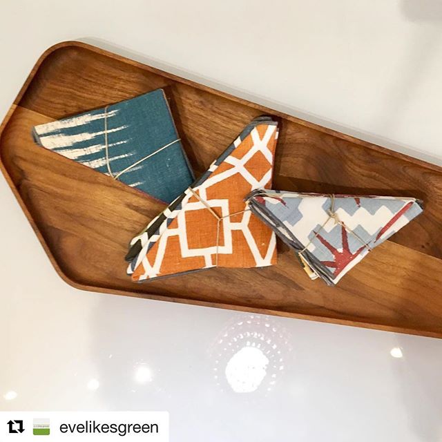 Thanks for the great in shop pic by @evelikesgreen  #Repost @evelikesgreen
・・・
Having a total crush on these walnut boards by @onourtable_ ....i think this one is my favourite! Aptly named Template it will fit so neatly into any table or serving disp