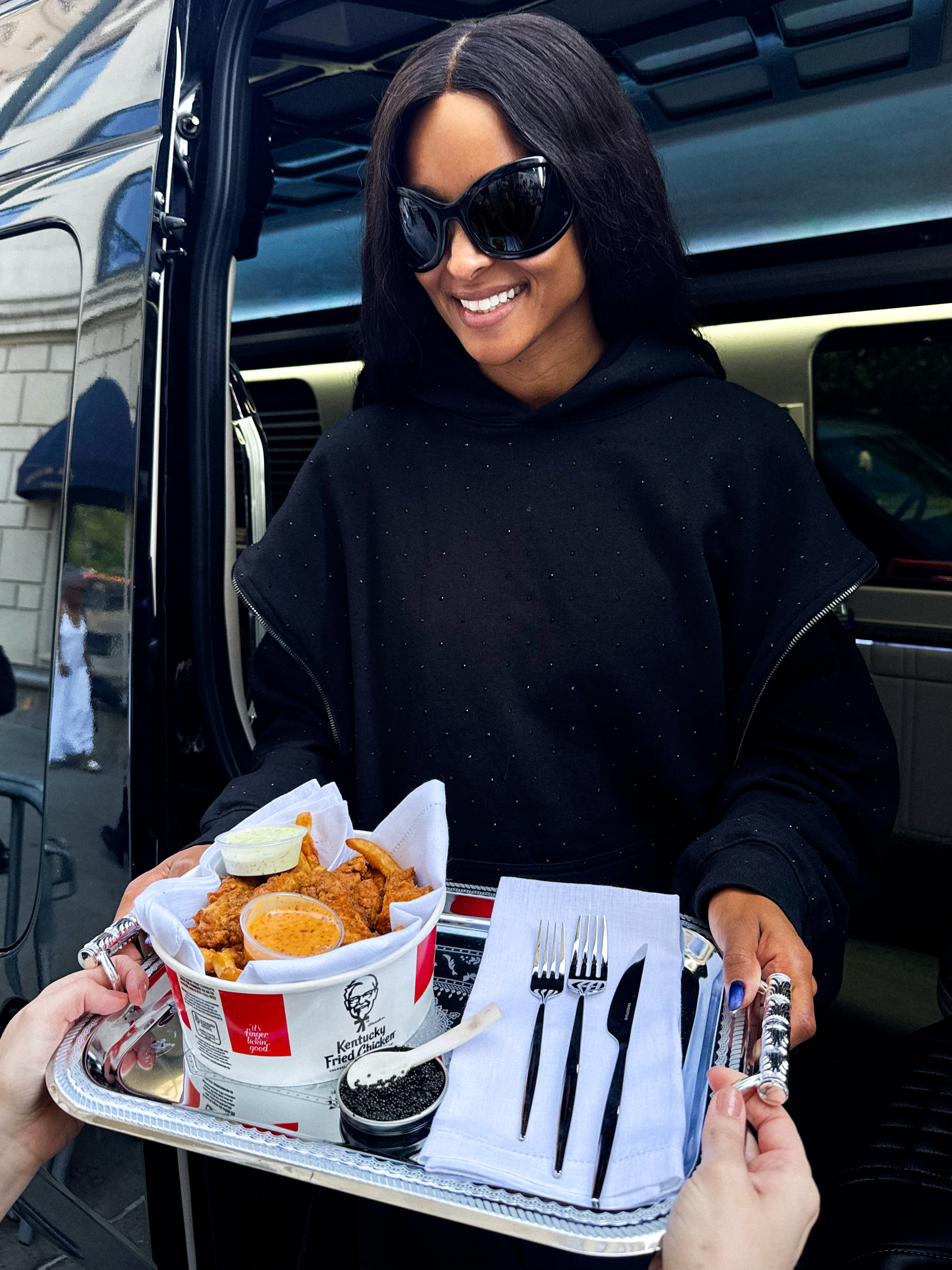 KFC_Met Gala_Ciara in the Sprinter_IGFeed_3.png