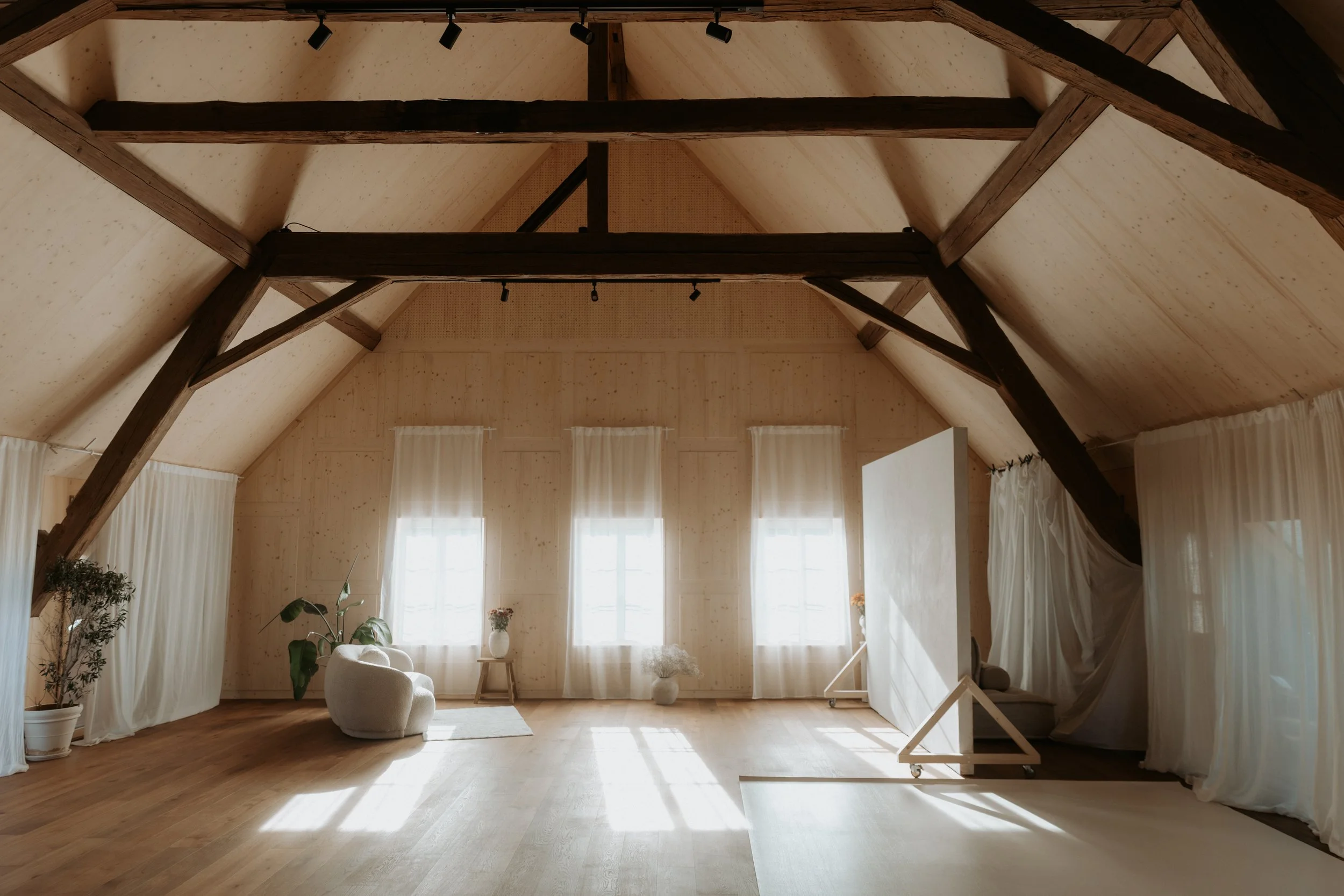 Hoop Workshop am 28.2. im Atic West Studio