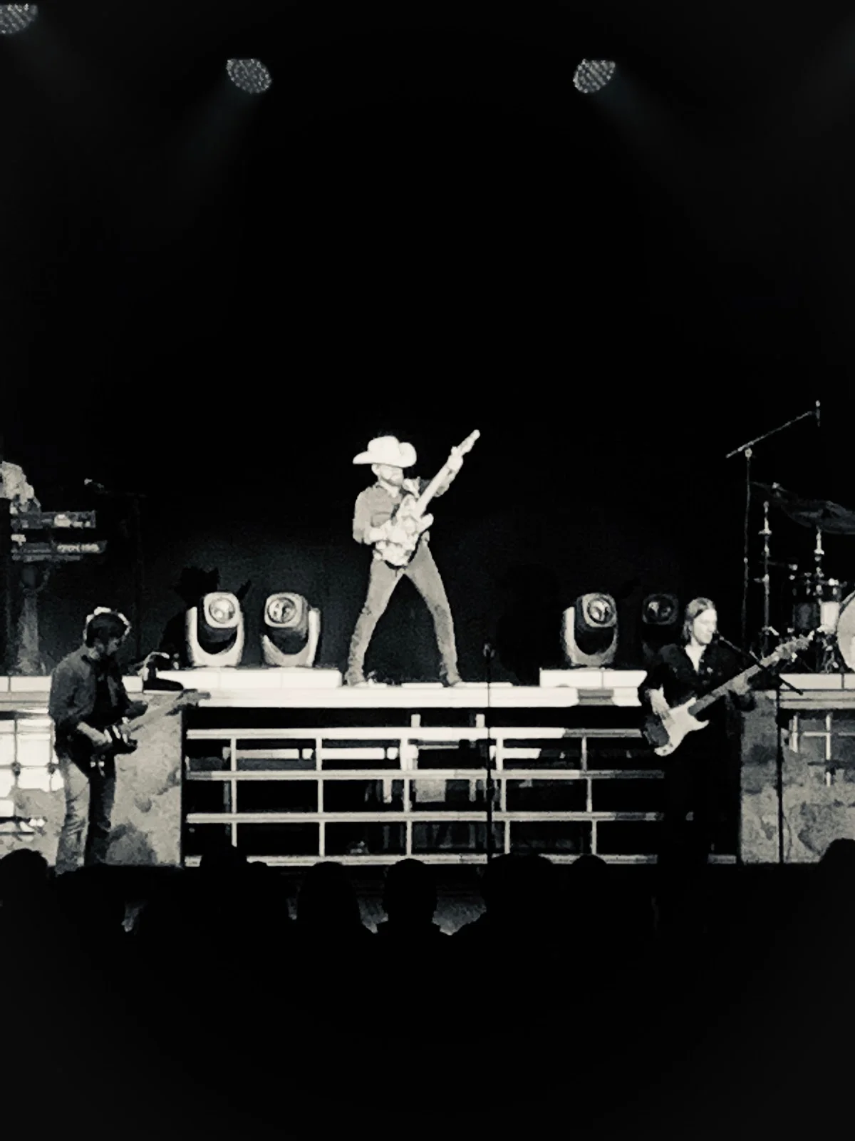 Justin Moore Visits Our “Small Town USA”