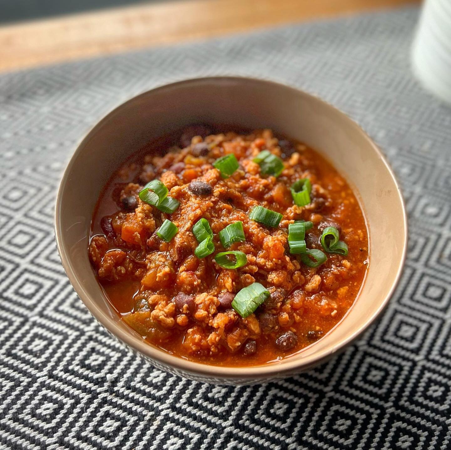 Homestyle Turkey Chili on a snowy day. Hits the spot.

.
.
.
. 
#instafood #yum #yummy #yumyum #homemade #eat #eatbetter #food #foodporn #stuffed #hot #beautiful #turkey #love #sharefood #chili #delicious #eating #foodpic #foodpics #cooking #hungry #