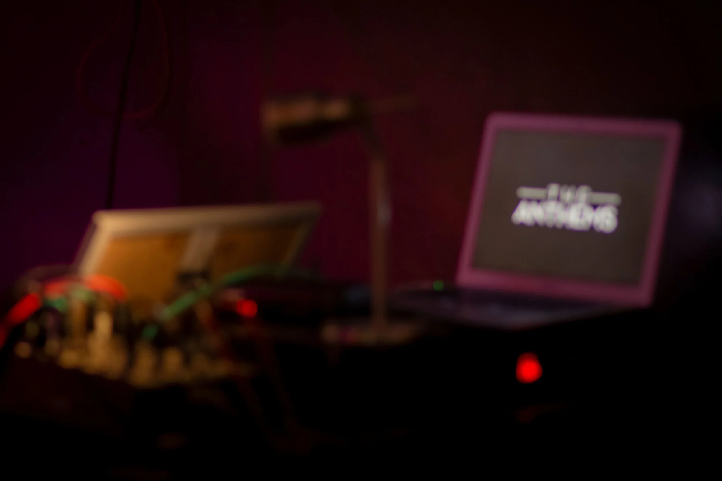 v5NF3VKU blurred.jpeg