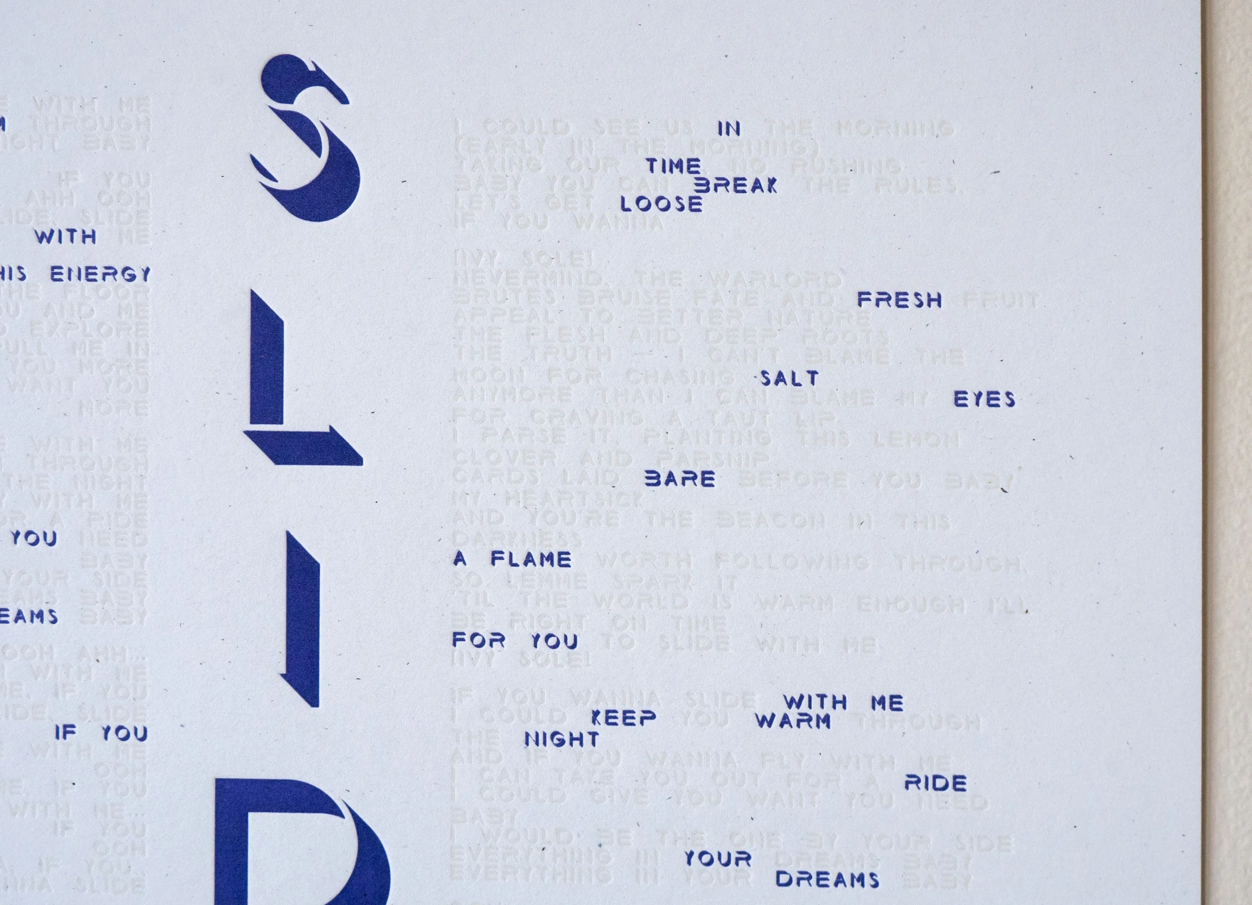 LIMITED EDITION LYRICS [CREAM, W:O FRAME]_4.jpg