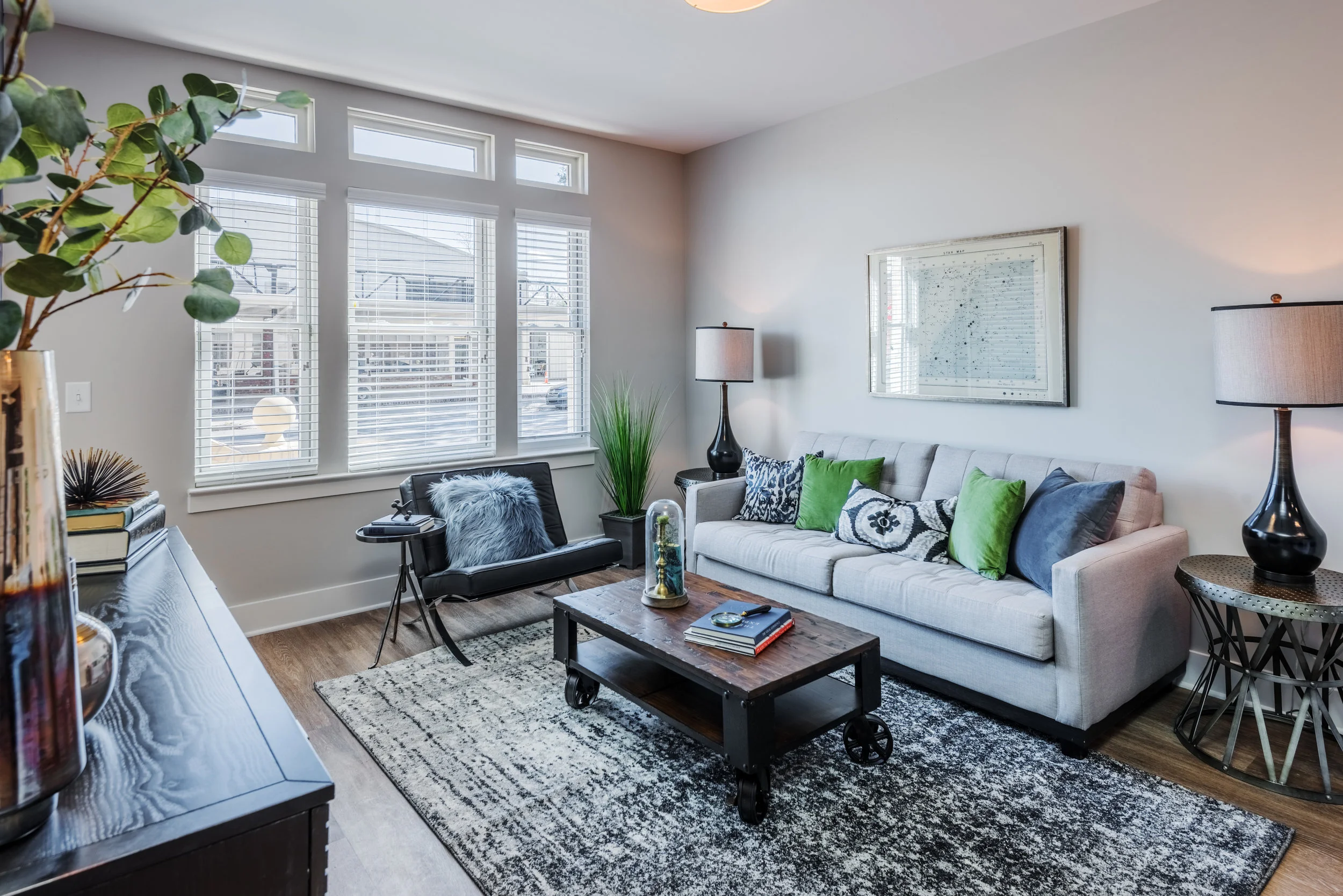 the-bowery-apts-int-9013-(ZF-4550-35757-1-019).jpg