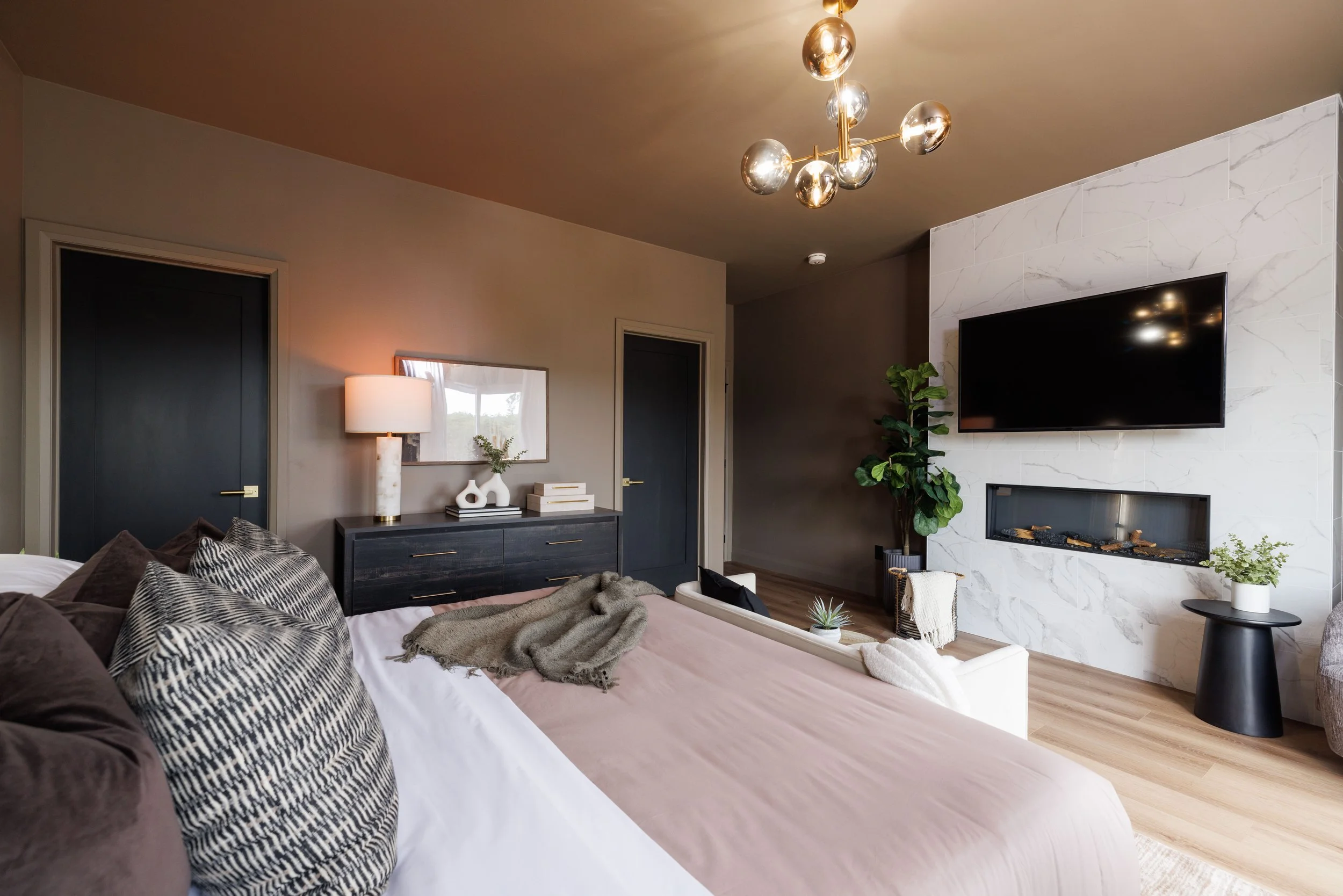 renovation resort primary bedroom and bathroom grayspace interiors