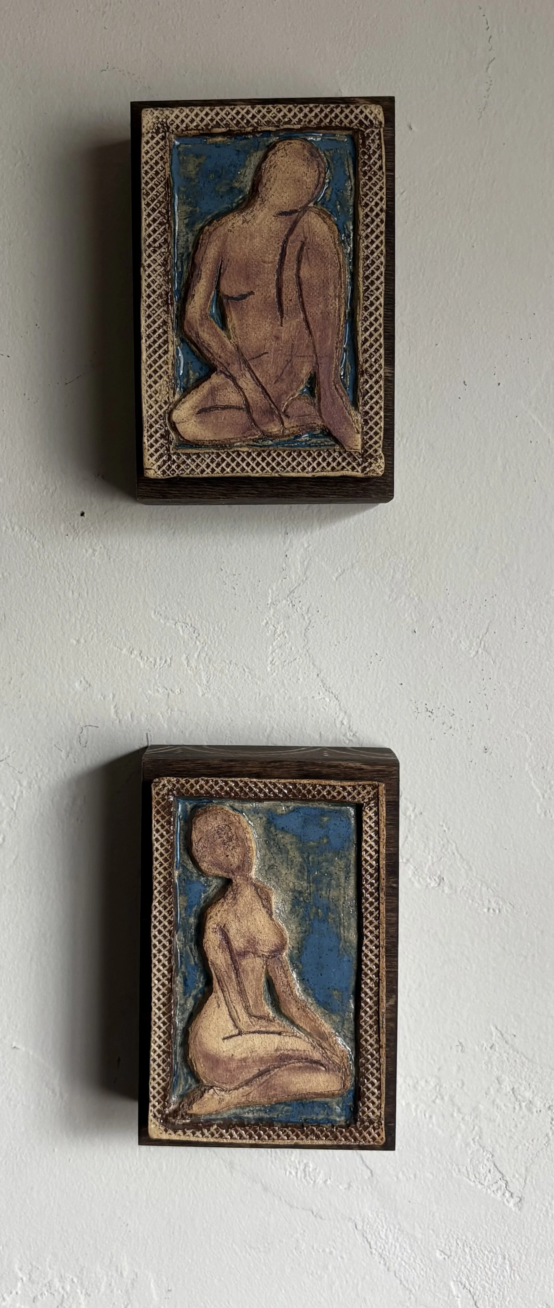 “Seated Figures - Set of 2"