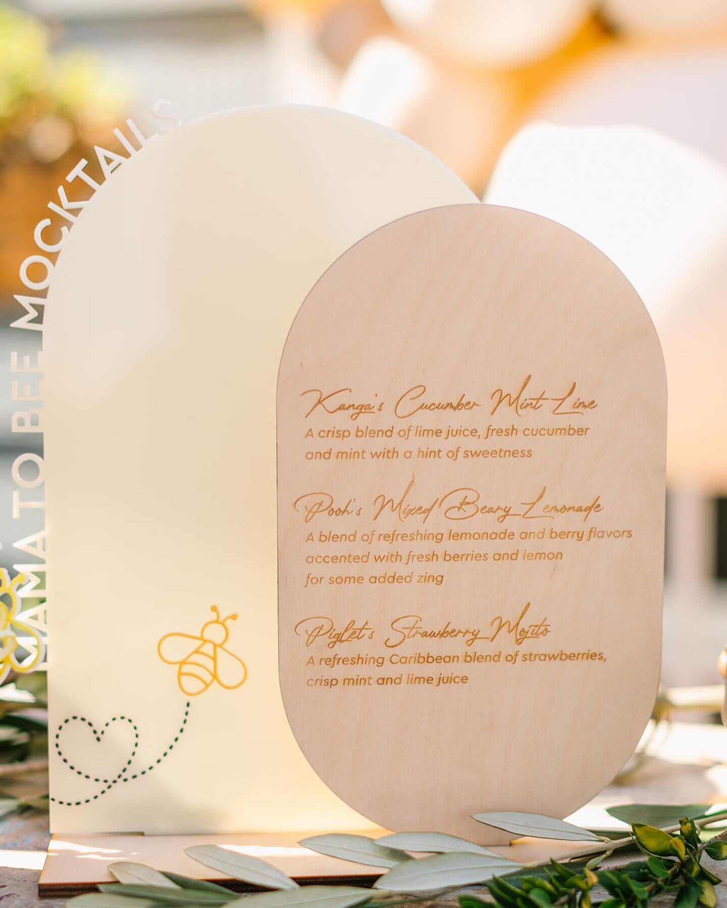 My cutie friend @jessicalynn_photo's baby shower was the cutest Pooh bear party we ever did see!! Love the soft colors of it - all designed to perfection by @beijosevents! It was a pleasure to work with Jessica on her party, and I was excited for thi