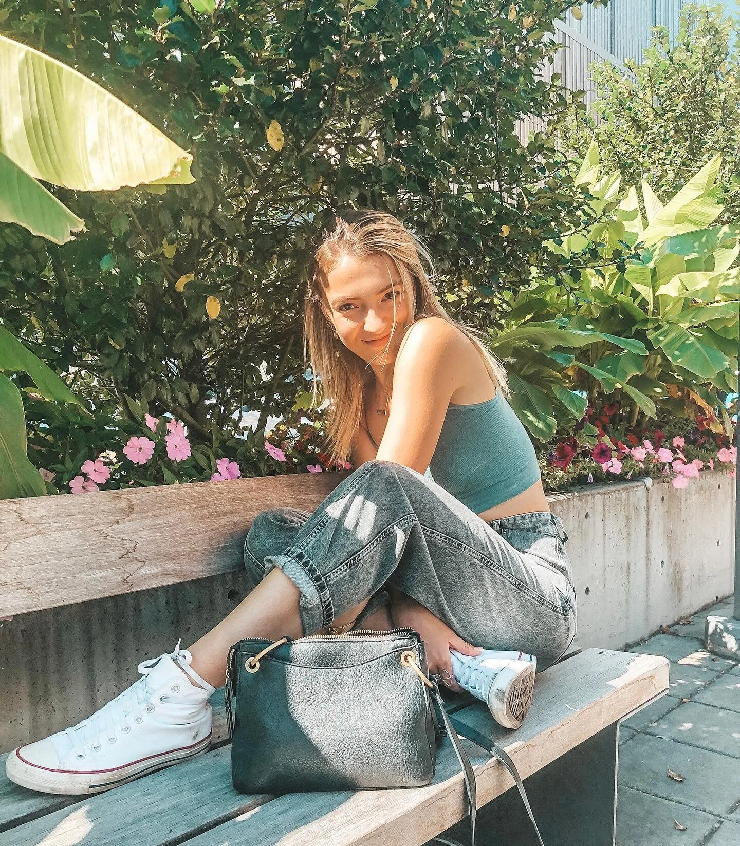 soaking in these last few days of seattle sunshine ☀️☀️🌿🌿🌿