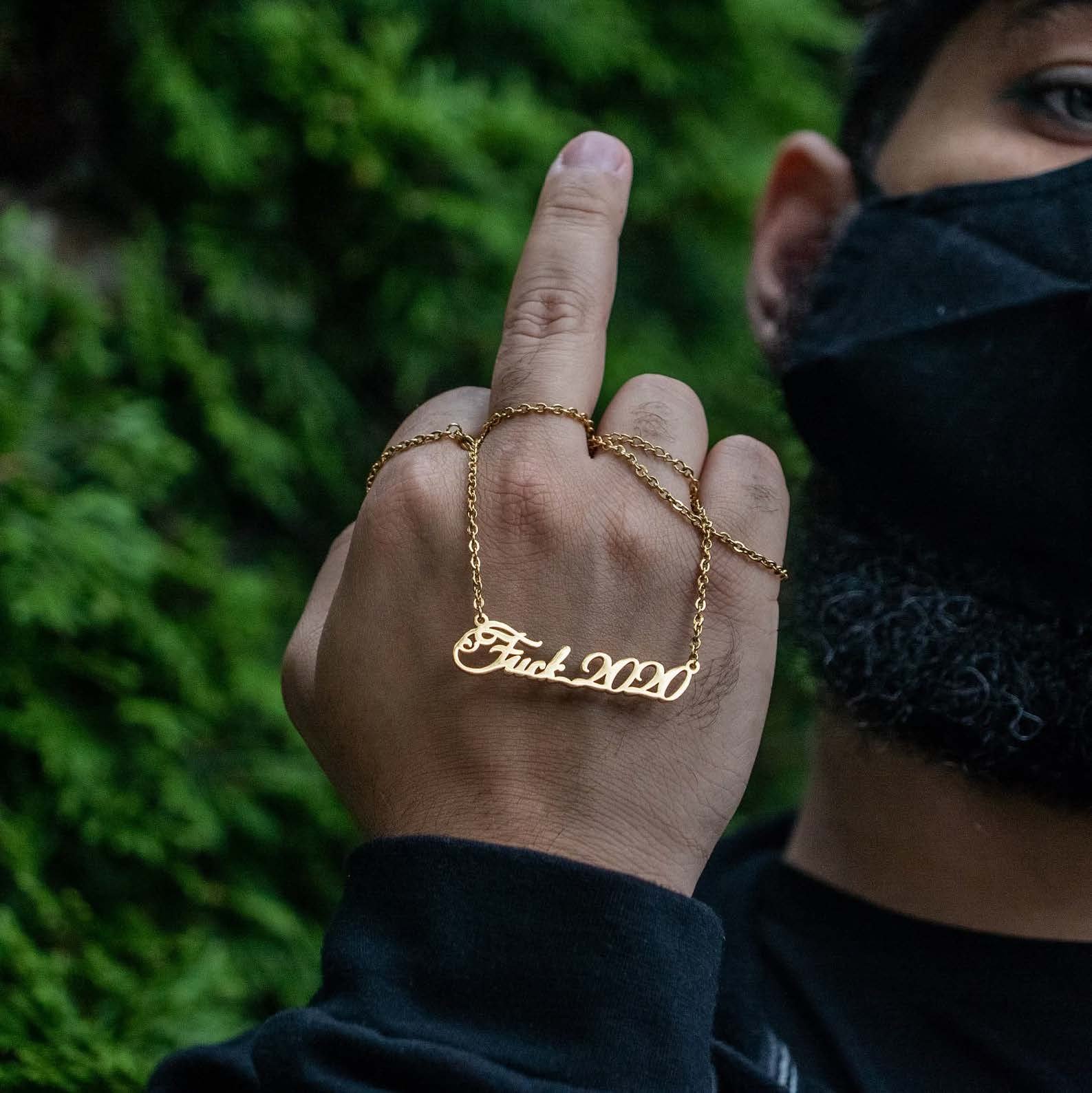 Fuck2020 Middle Finger Remy.jpg