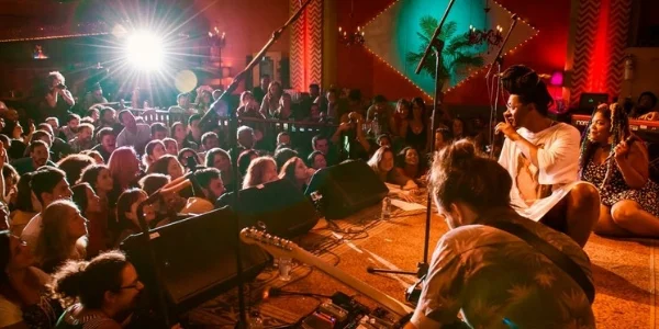 Liniker presented by Uma Nota & LMAC. pic: ANna Encheva