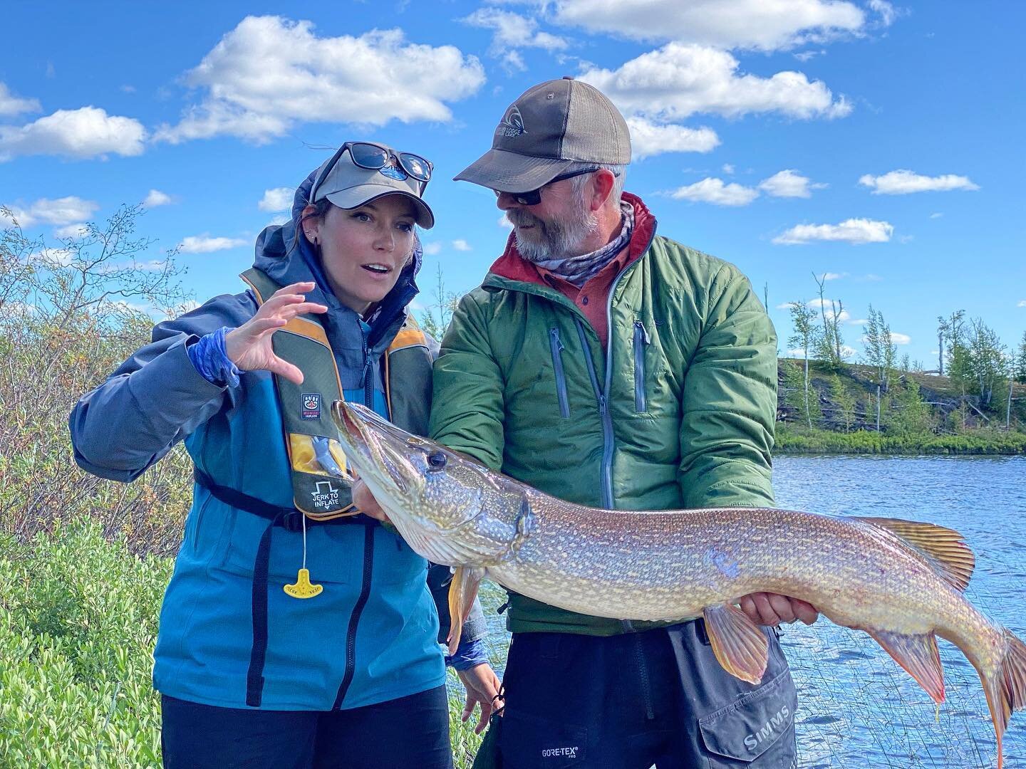 Flashing back to @creeriverlodge where @fishinchipoutdoors had to watch my re-enactment of this pike take 83,726,282 times 😇
-
@theofficialnewflyfisher @orvis