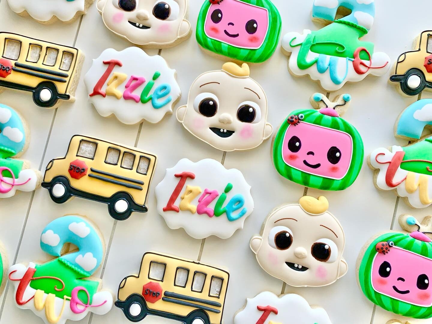 Cocomelon 🍉 
.
.
.
.
.
#cocomelon #cocomelonparty #cocomeloncookies #schoolbus #babyjj #2ndbirthday #happybirthday #birthdaycookies #sugarcookies #decoratedsugarcookies #cookies
#tampa #tampasugarcookies #tampacookies #tampabay #tampabaker
