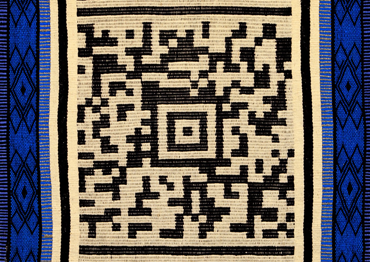 12- Ancestral Spirit_2012_Wool and natural dyes encoded with Aztec barcode_Woven by Anita Pailamil_size copy.jpg