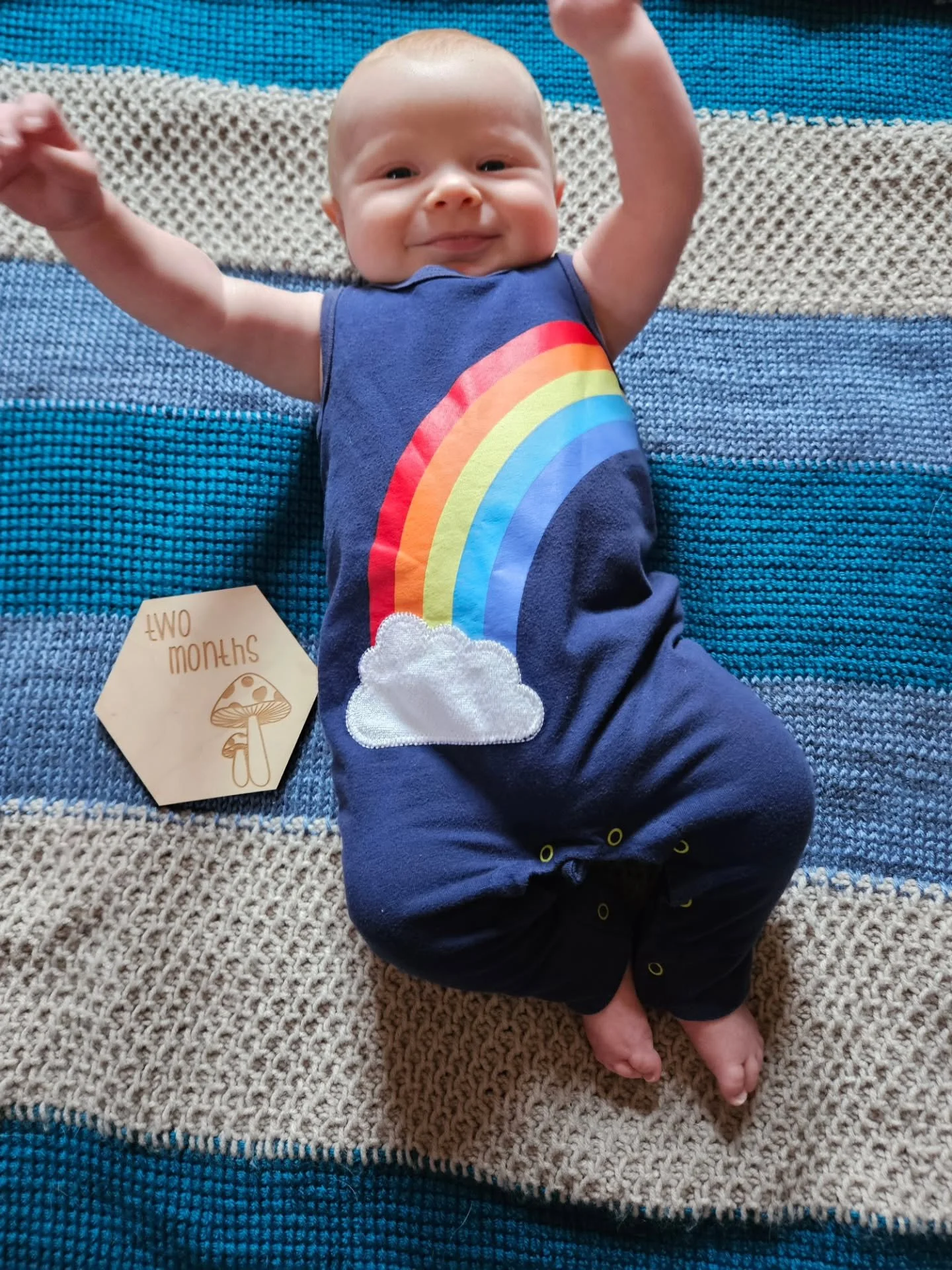 River Clarke is 2 months old! I can't believe it! We love to smile and coo, fall asleep on walks, watch our bird mobile and of course, watch fans - ceiling fans are the most exciting 😄