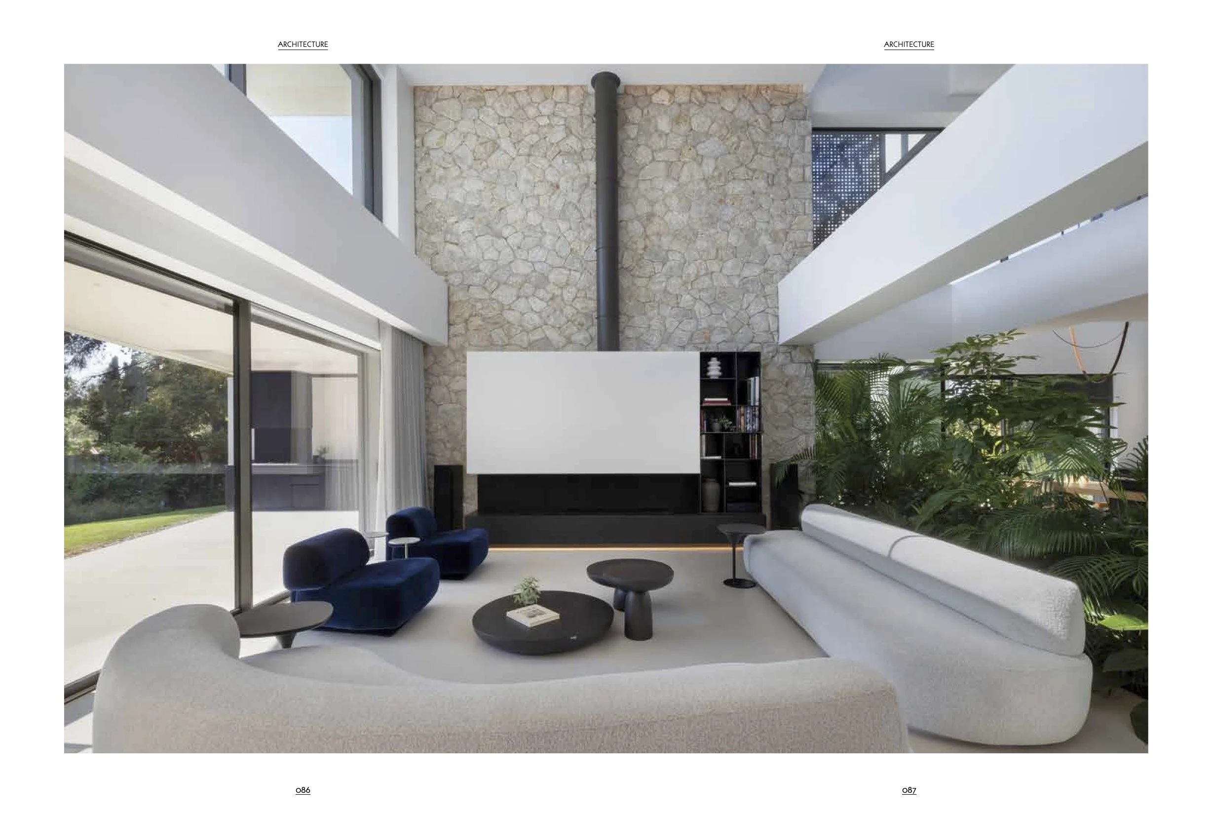 ek305_082-091_KATOIKIA KIFHSSIA_De Tchaves_3.jpg