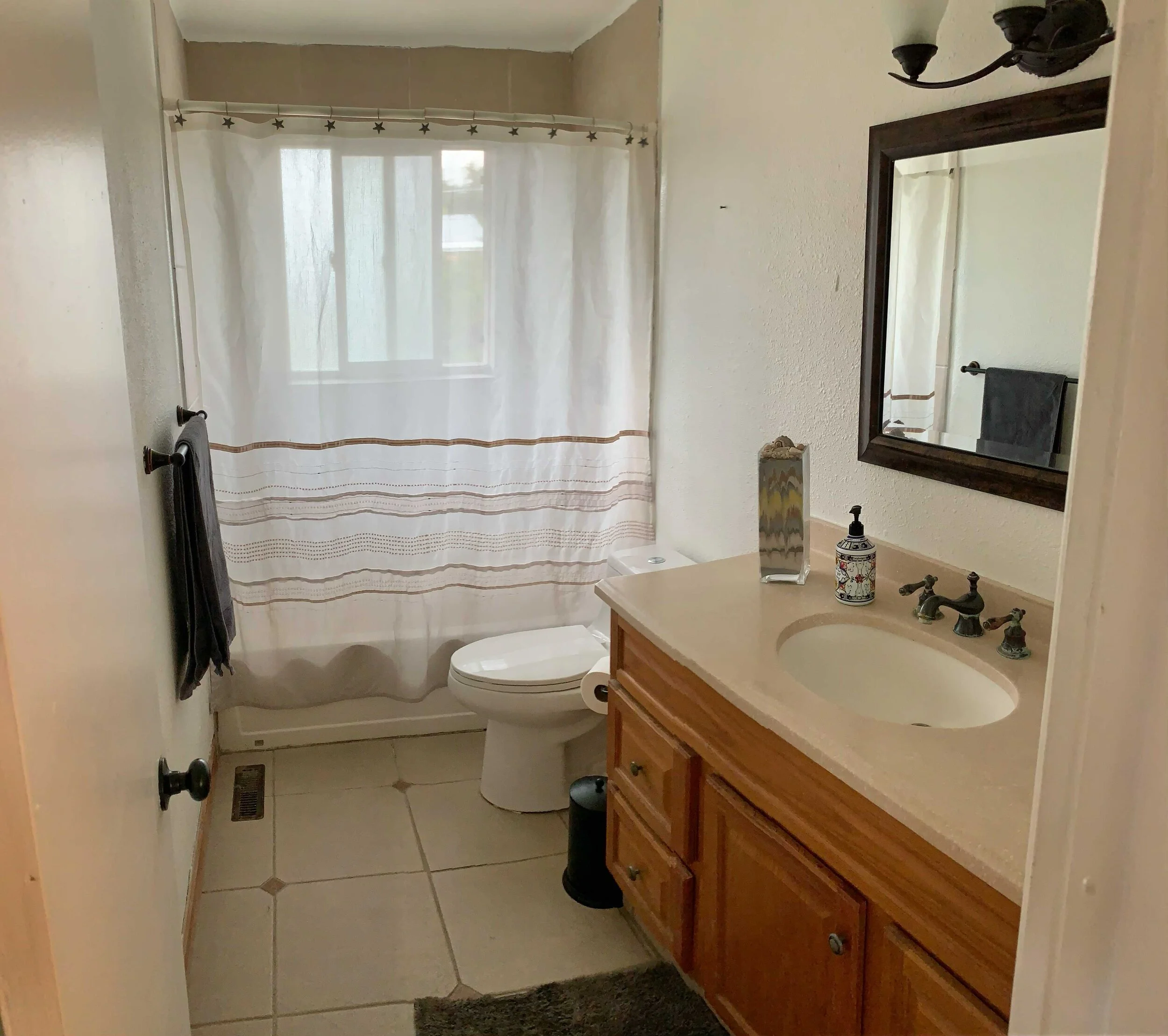 Just Listed BiLevel Home in Sherrewlwood Estates — West + Main