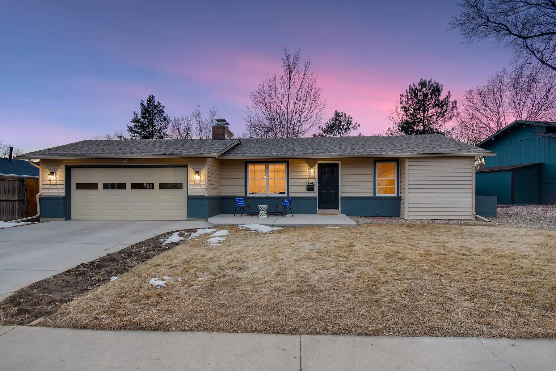 Laura Gray Header .jpg