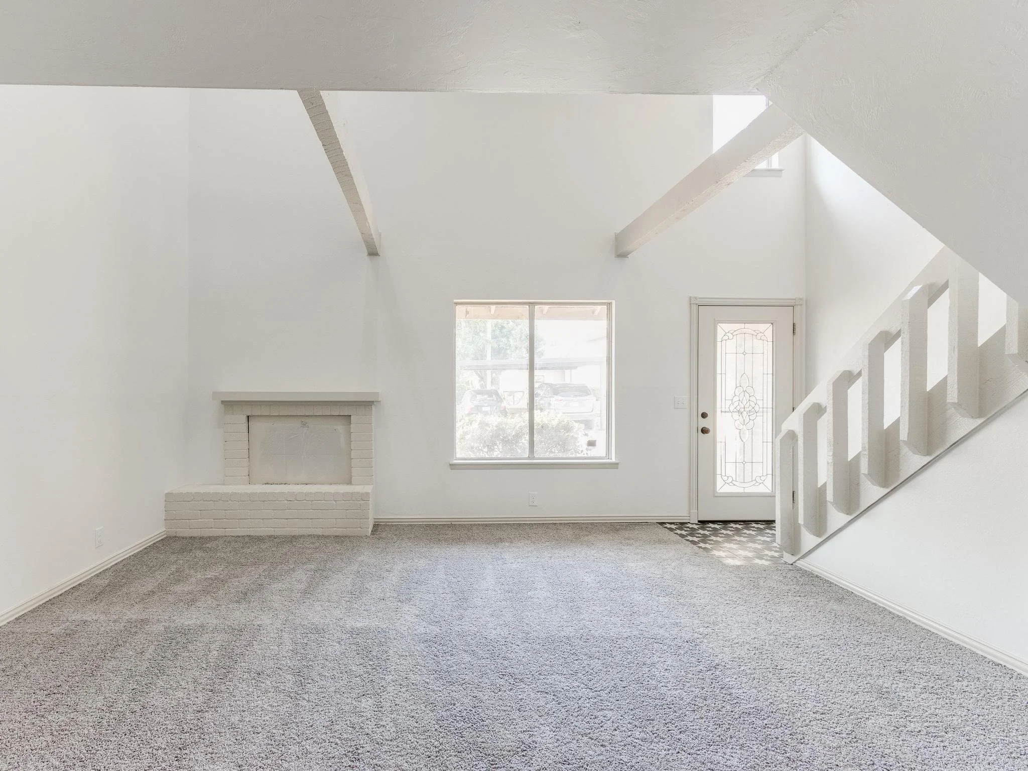9729 Hefner Village Blvd-MLS-15.jpg