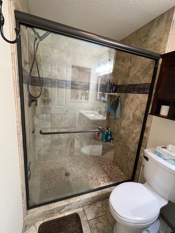 bathroom shower door.jpg