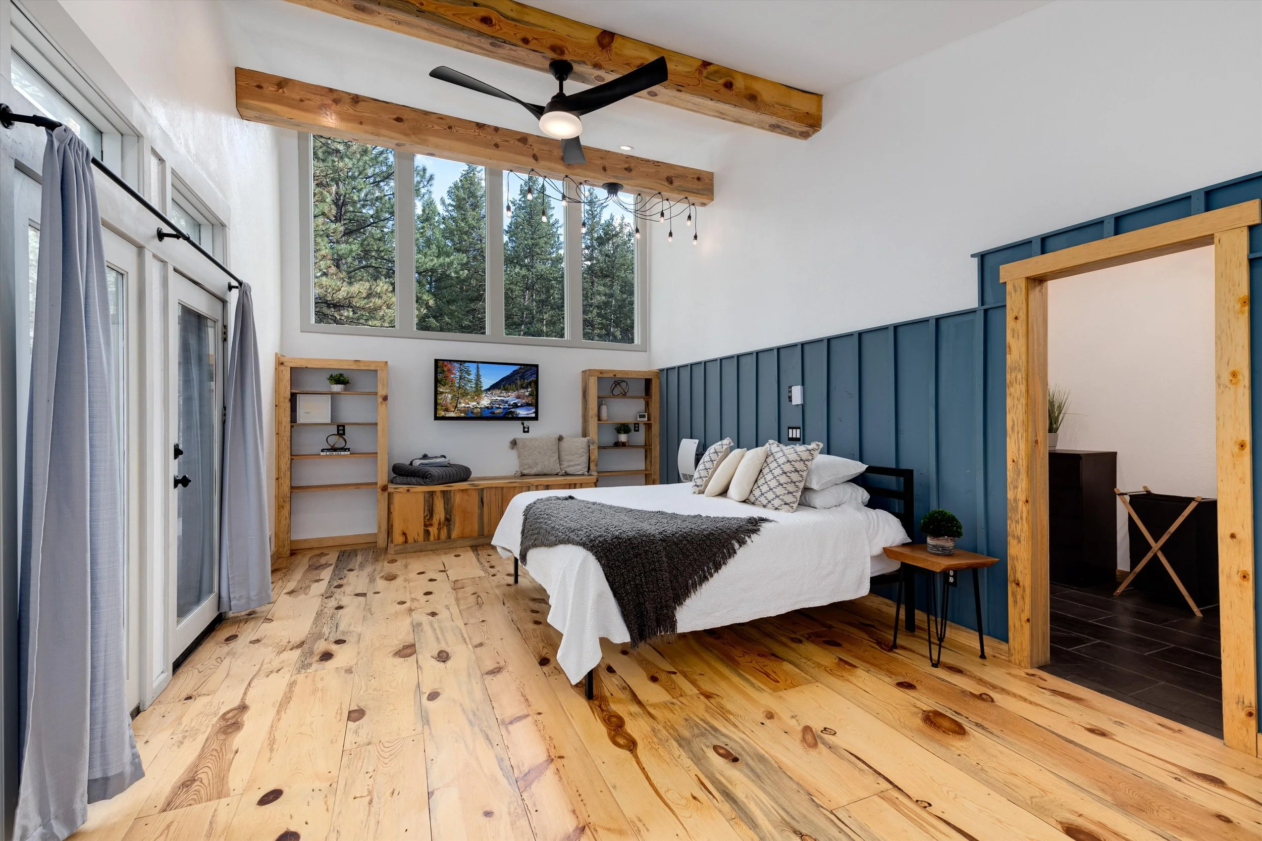 292938f70a20-054_Primary_Bedroom.jpg