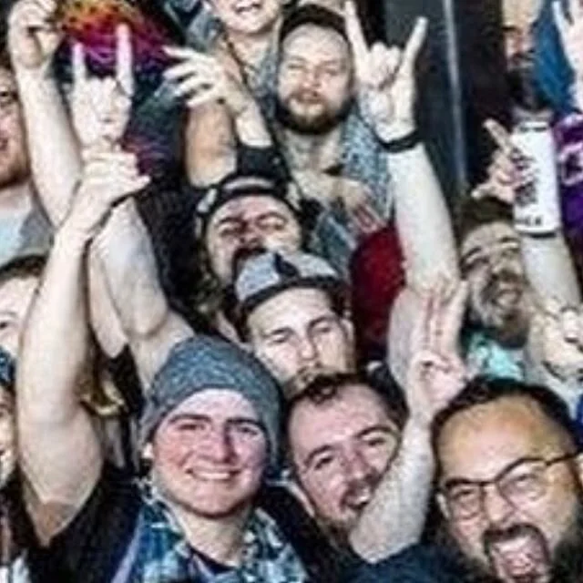 Super flattering close-up of me with my eyes closed from the crowd photo at the debut of iLL Kll Bill last weekend 😂

#illgates #illgatesmusic #mrbill #kllsmth #producerdojo #knobreaks