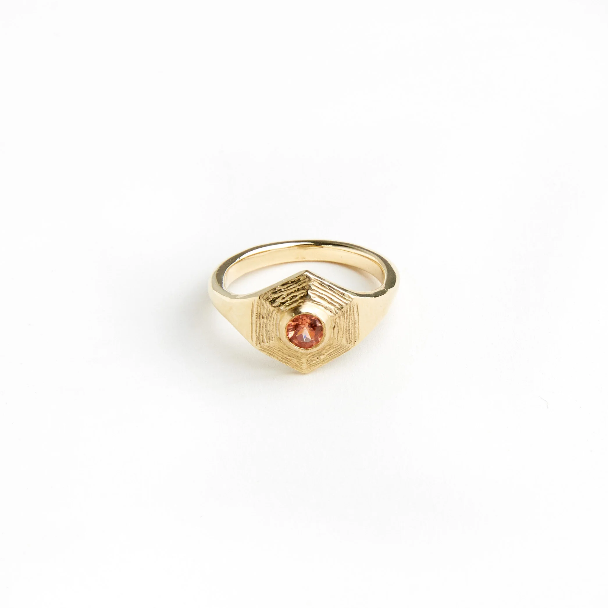 Sphaera.Hex4mm 18k spesertite.jpg
