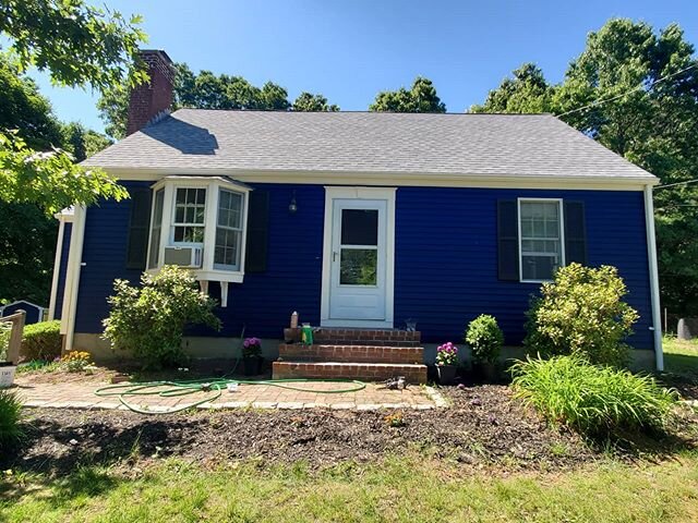 Exterior painting finished in Marlborough Ma

Looking fresh 👌