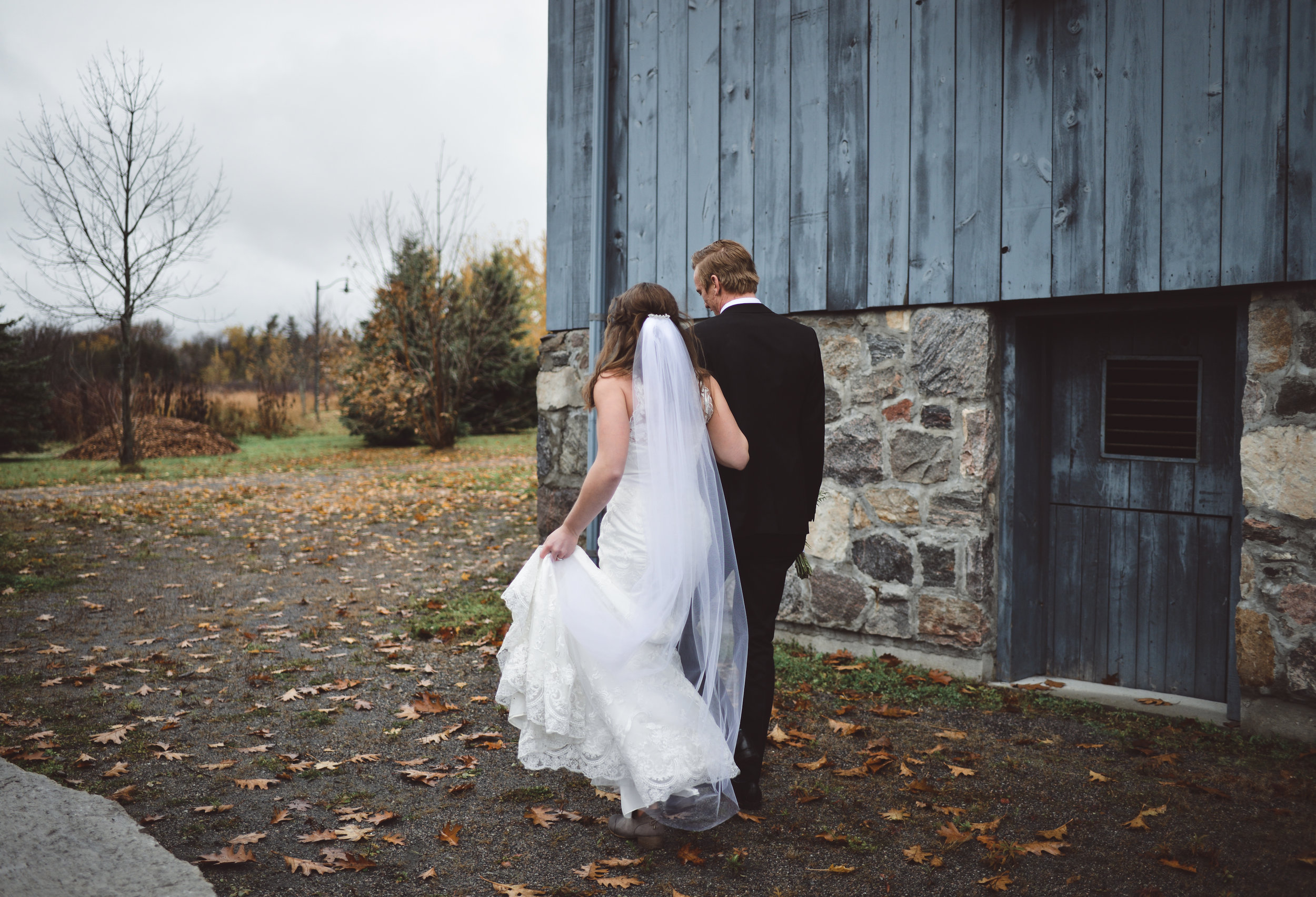 T+S - Bride + Groom-3287.jpg