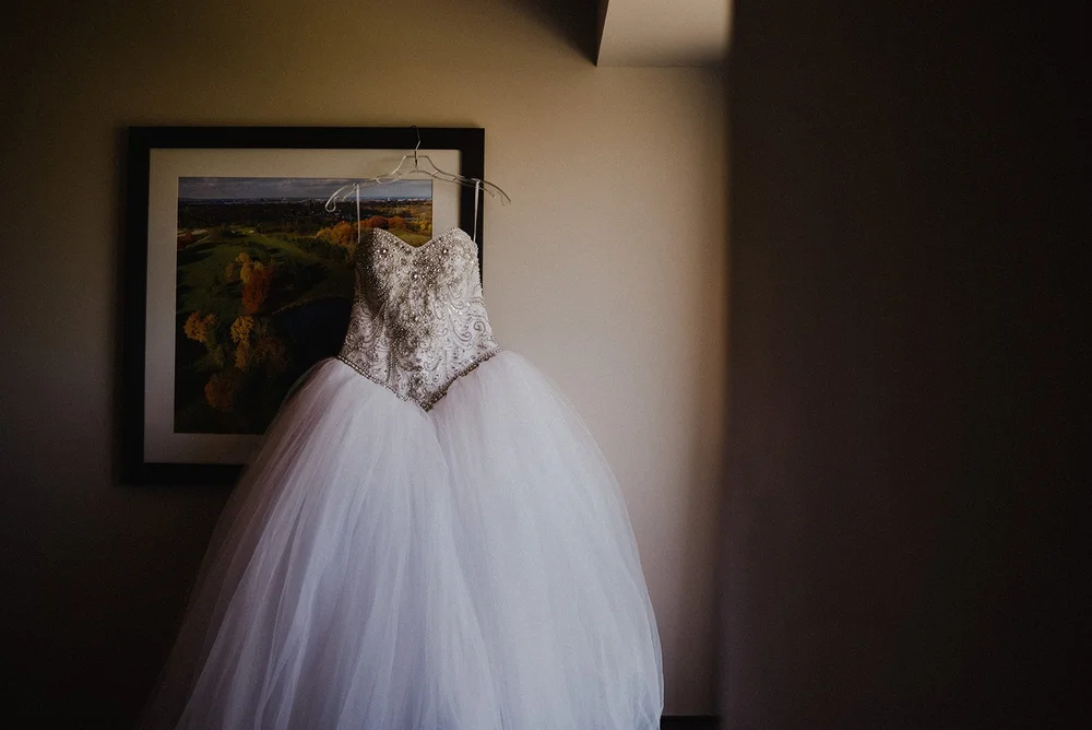 J+E_ Getting Ready-42.jpg