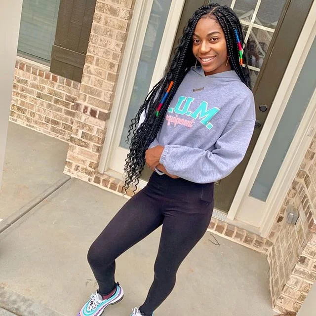 Goddess box braidz fit for a goddess!😍 #atlantabraider #atlbraider #atlantahairstylist #atlantastylist #atlhair #atlantamodels #atlantabarbers #atlbraids #atlhairstylist #kneelengthbraids #braidsatlanta #braidsgang #boxbraids #businesswoman #busines